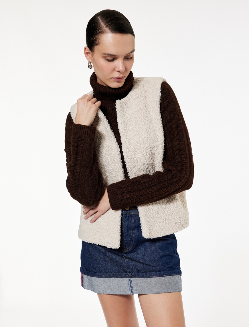   Bisiklet Yaka Crop Peluş Yelek