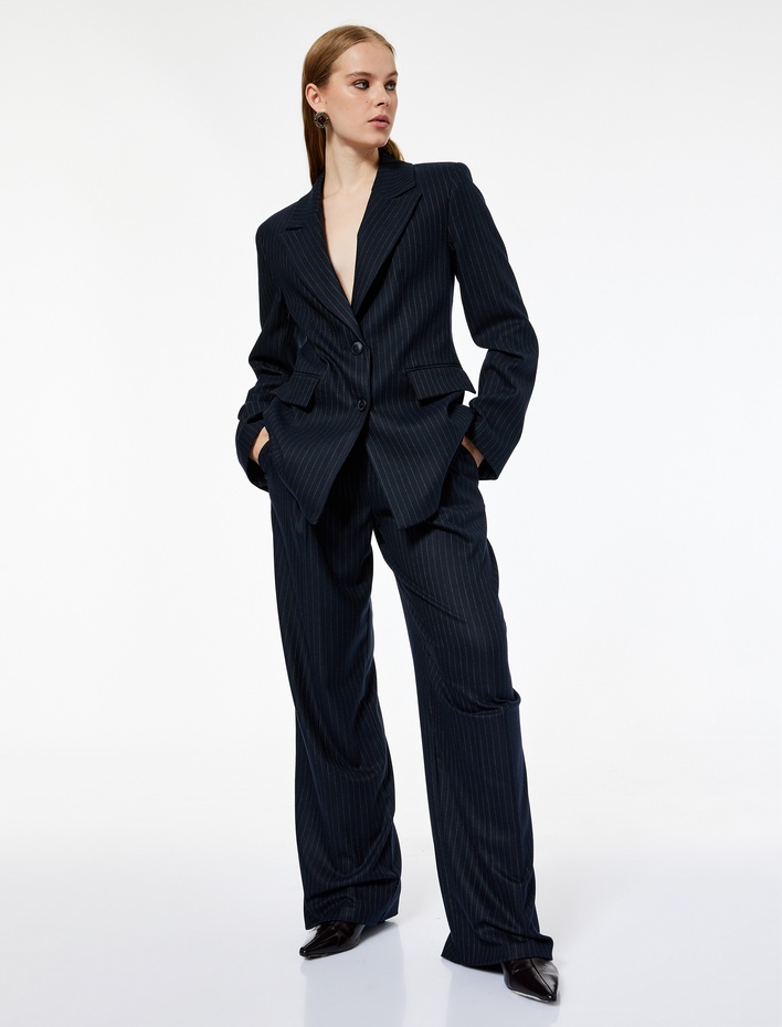  Koton X Melis Ağazat - Cepli Pile Detaylı Çizgili Düz Paça Kumaş Pantolon