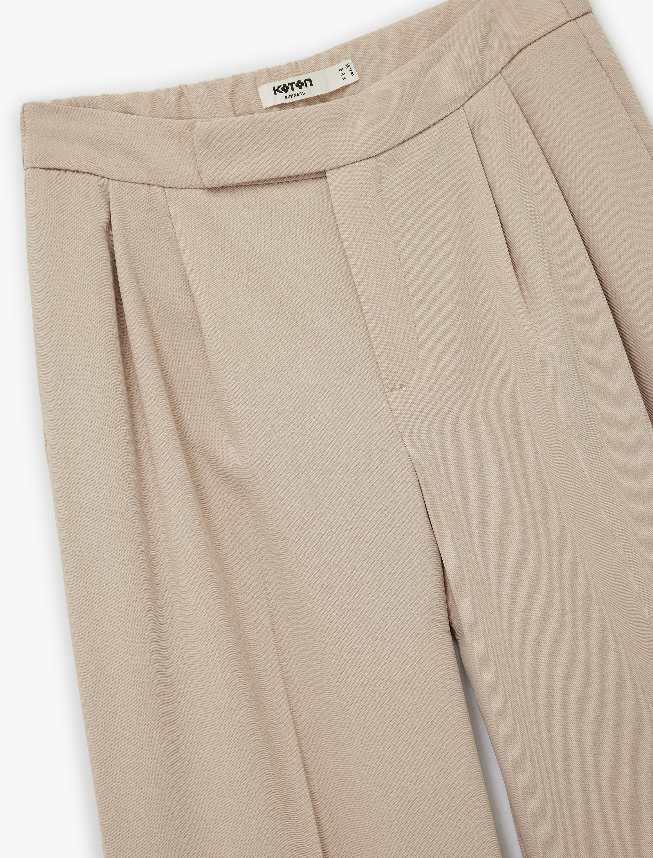   Pile Detaylı Düz Geniş Kısa Paça Kumaş Pantolon