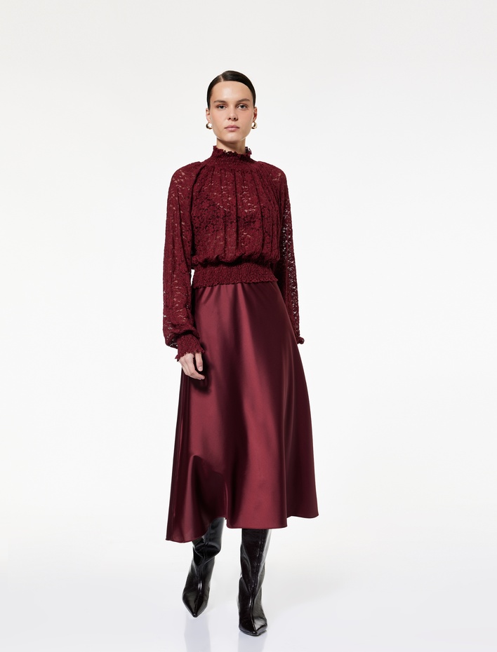  Slim Fit Gipeli Uzun Balon Kollu Dik Yaka Crop Dantelli Bluz