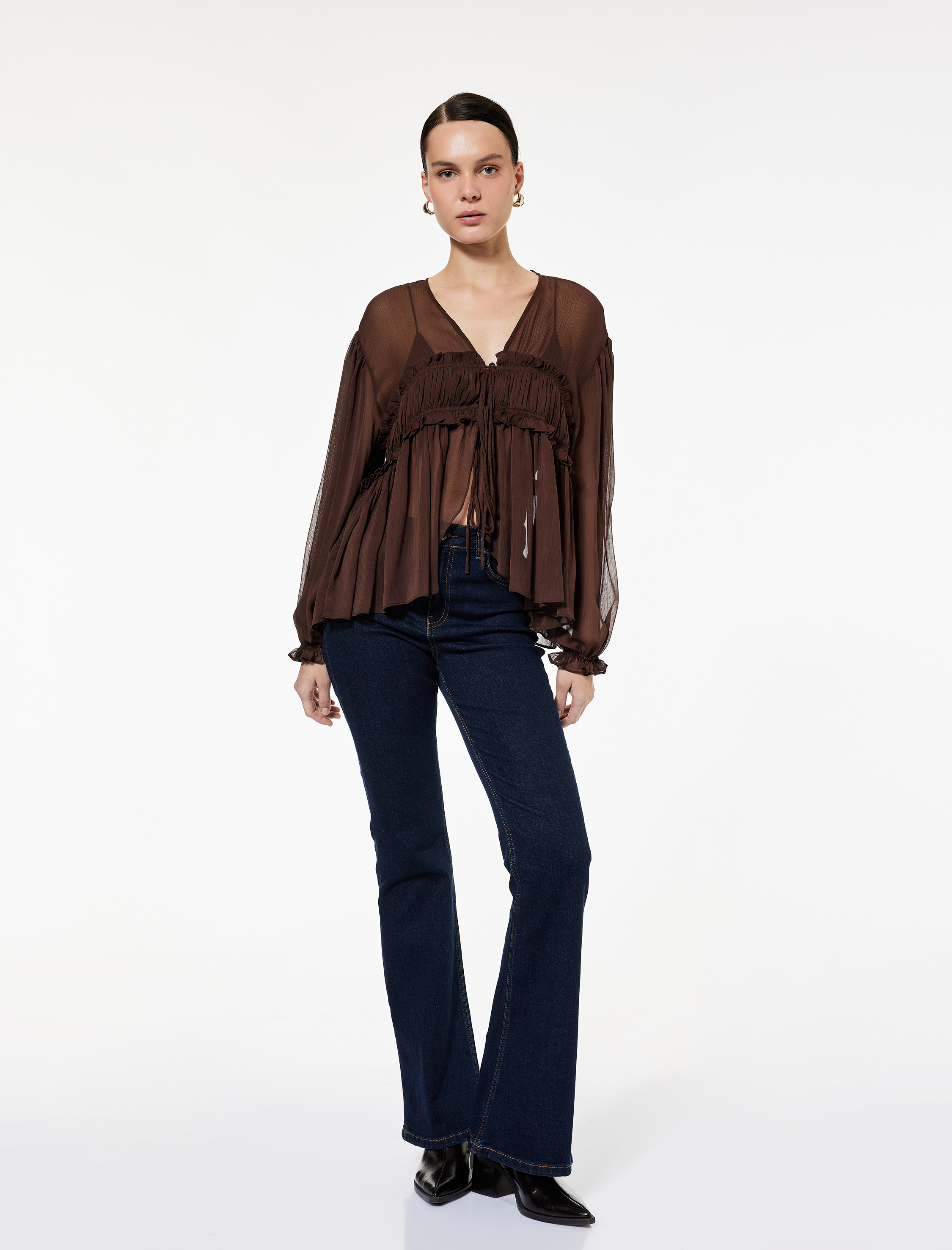   Uzun Kollu Transparan V Yaka Fırfır Detaylı Önden Bağlamalı Tül Bluz