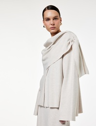 Uzun Geniş Kollu Düğmeli Şal Yaka Atkılı Hırka