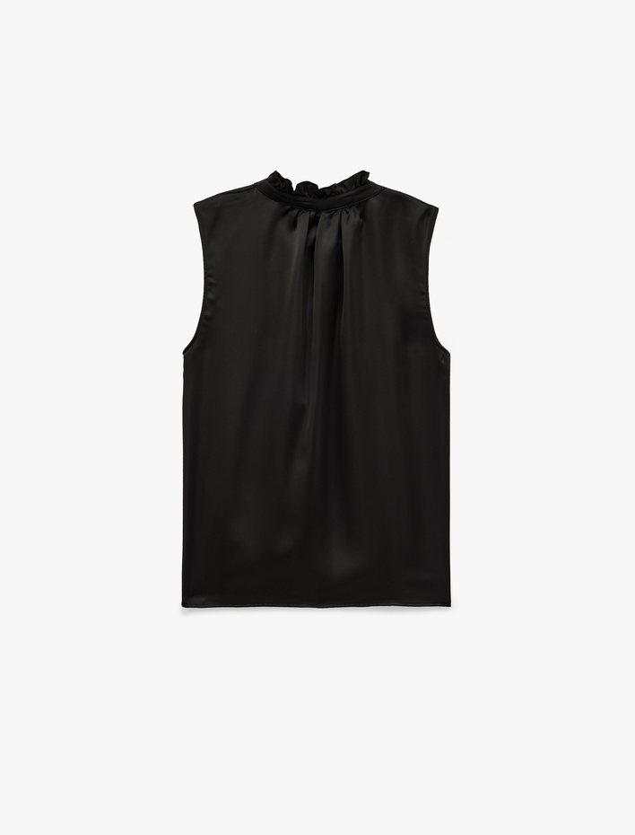  Bağlama Detaylı Dik Fırfırlı Yaka Kolsuz Gömlek