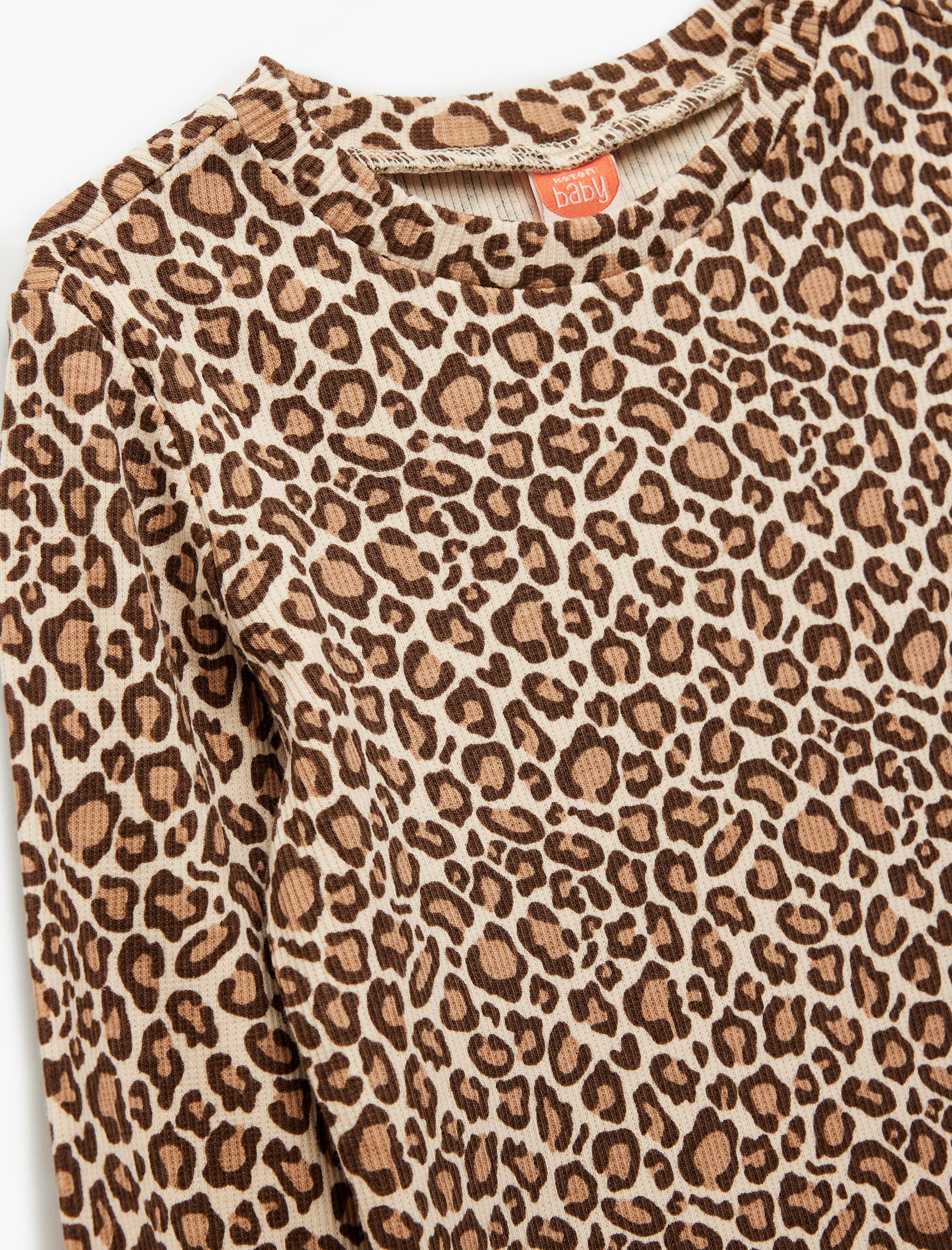  Kız Bebek Lepoar Desenli Uzun Kollu Bisiklet Yaka Pamuklu Tişört