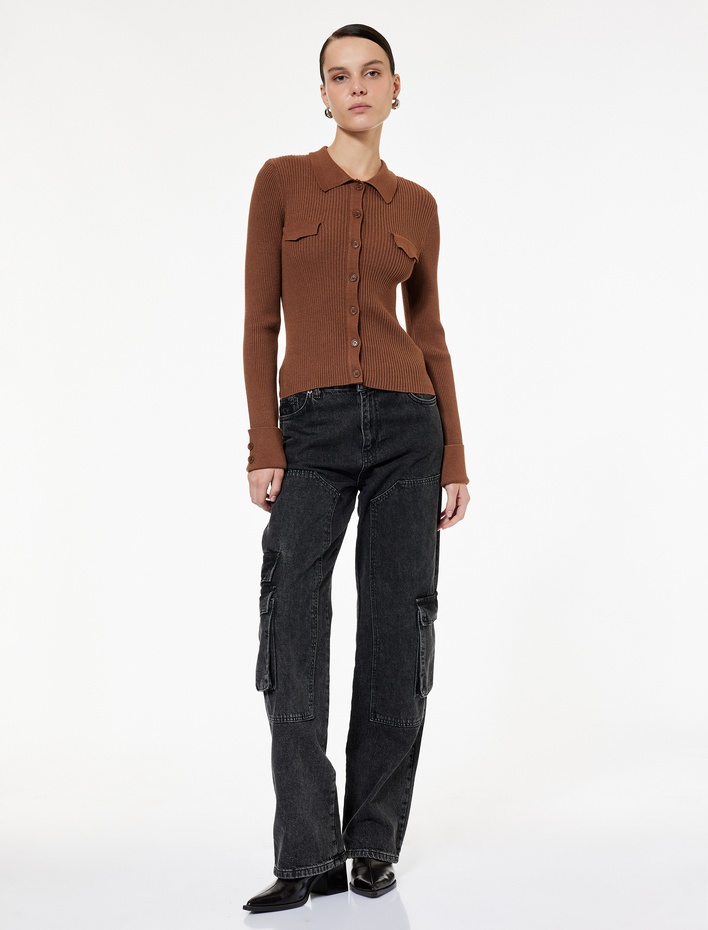  Aplike Detaylı Uzun Kollu Düğmeli Polo Yaka Triko Kazak