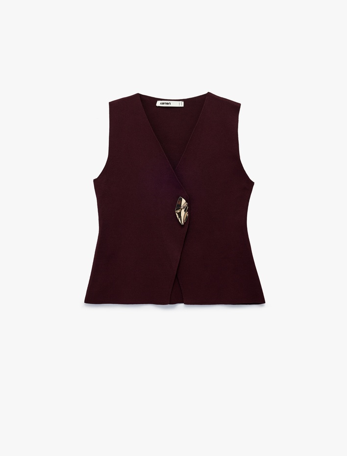  Metal Aksesuar Detaylı V Yaka Triko Yelek