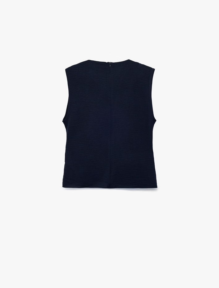  Aerobin Kumaş Kolsuz Degaje Yaka Kemer Detaylı Bluz