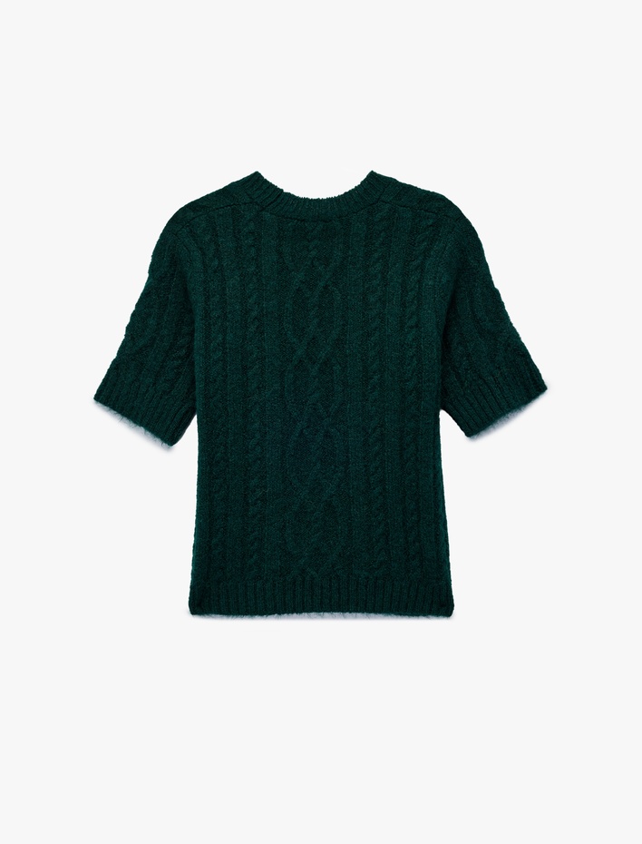  Koton X Melis Ağazat - Regular Fit Kısa Kollu Bisiklet Yaka Saç Örgü Triko Kazak