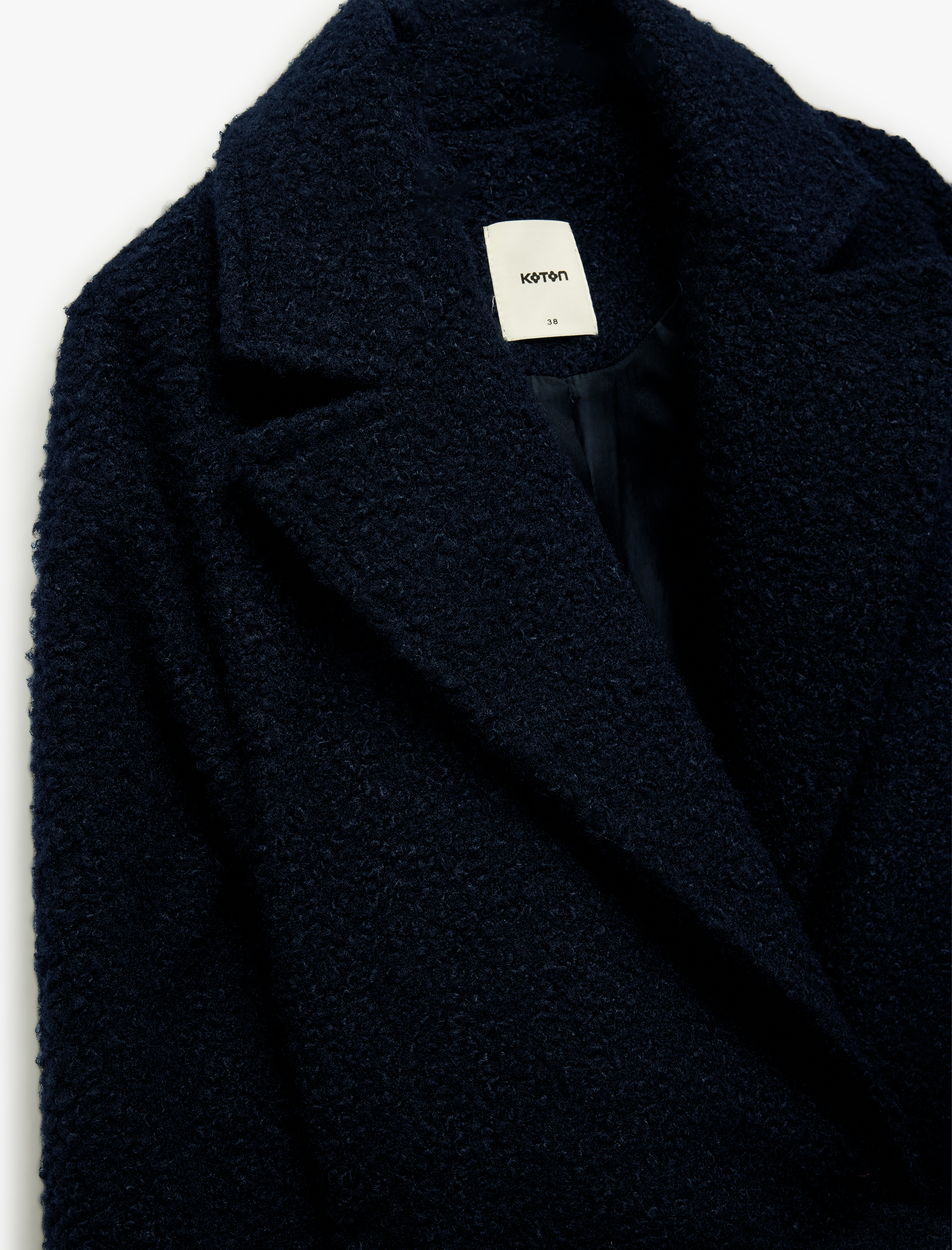   Koton X Melis Ağazat - Uzun Kollu Kemerli Uzun Peluş Buklet Kaban