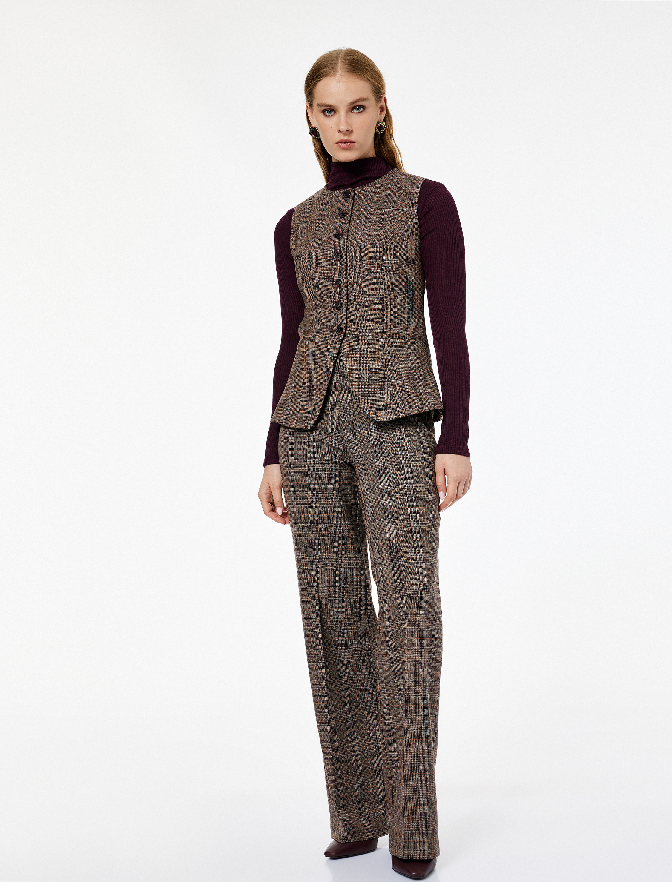   Koton X Melis Ağazat - Slim Fit Bisiklet Yaka Düğmeli Ekose Yelek