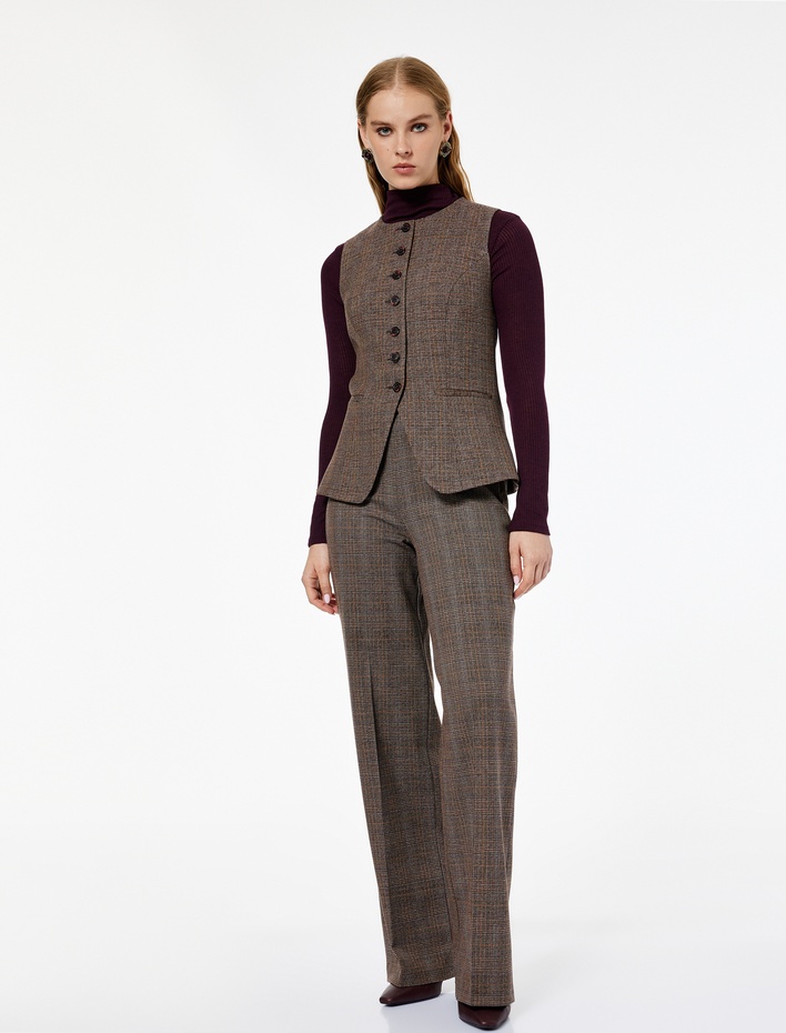  Koton X Melis Ağazat - Slim Fit Bisiklet Yaka Düğmeli Ekose Yelek