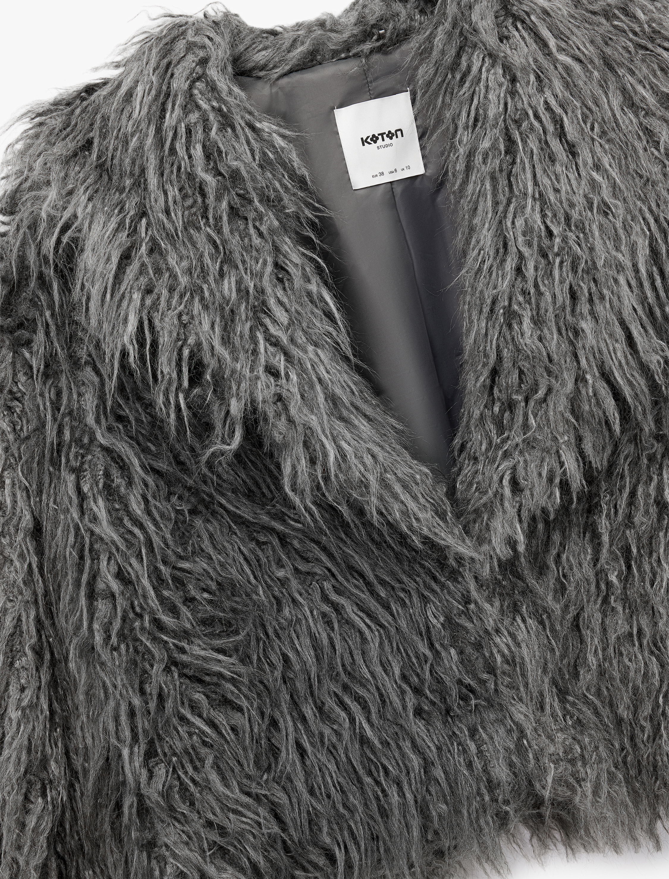 Uzun Kollu Şal Yaka Kısa Suni Kürk Mont