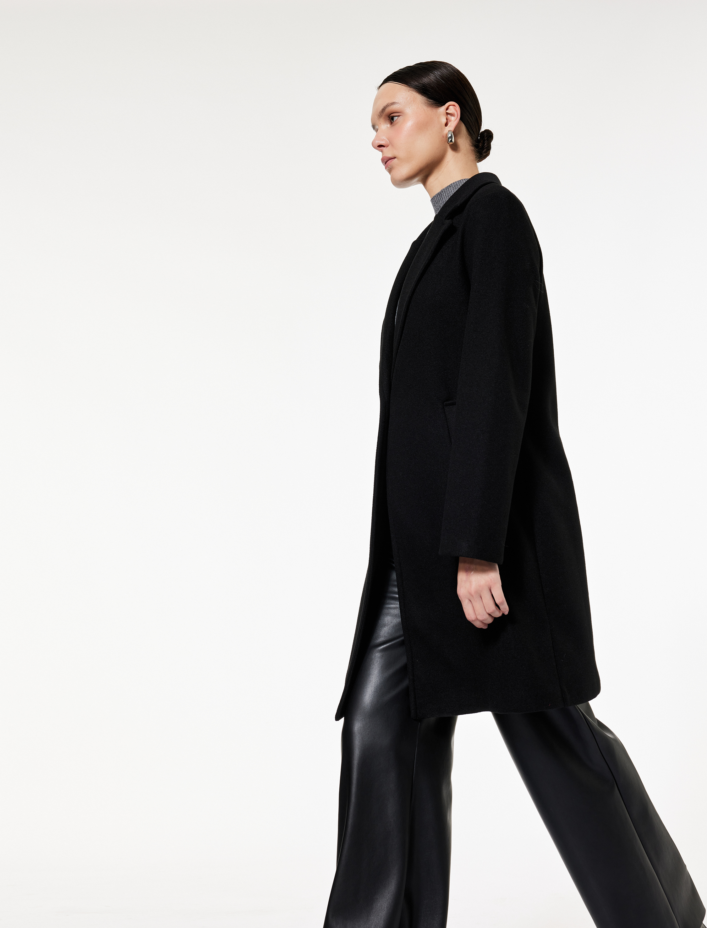   Uzun Kollu Düğmeli Cepli Kruvaze Uzun Kaşe Kaban