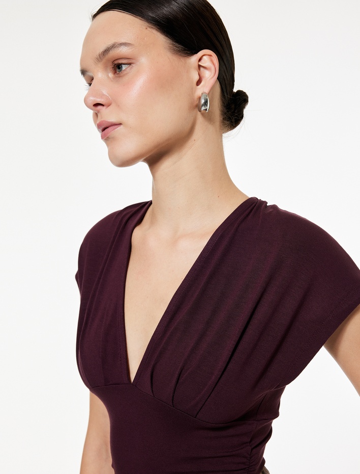  Drapeli Sırt Dekolteli Bağlama Detaylı V Yaka Bluz