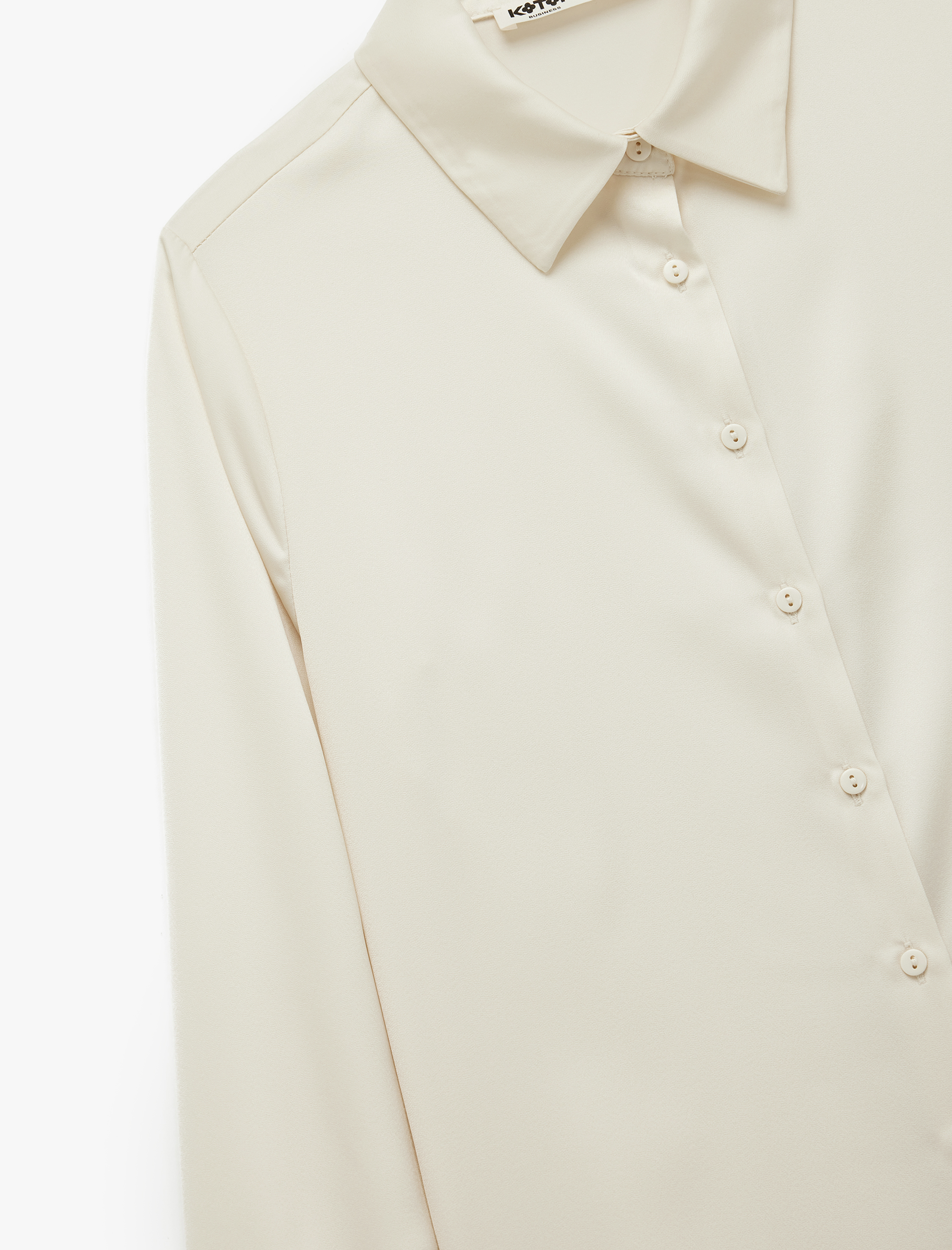   Uzun Kollu Düğmeli Klasik Yaka Saten Gömlek