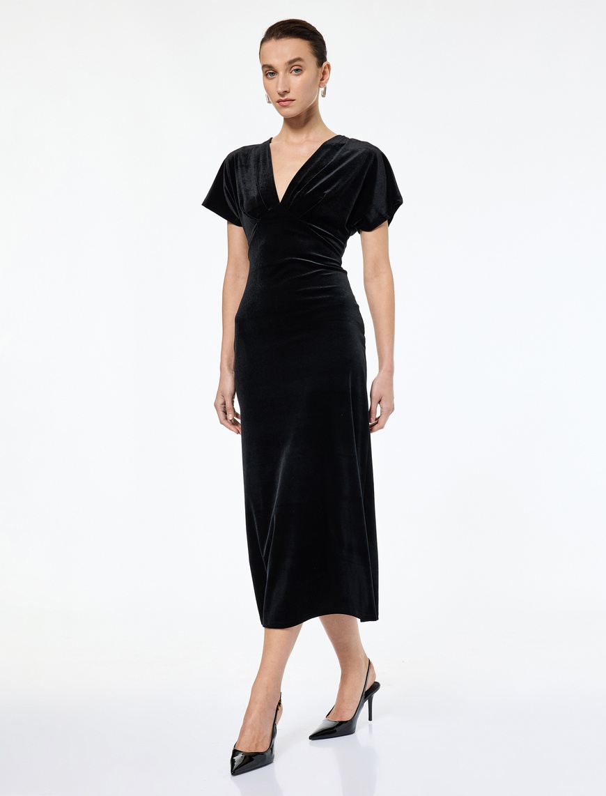   Slim Fit Kısa Yarasa Kollu Kruvaze V Yaka Midi Boy Kadife Elbise