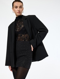 Taş Detaylı Mini Etek