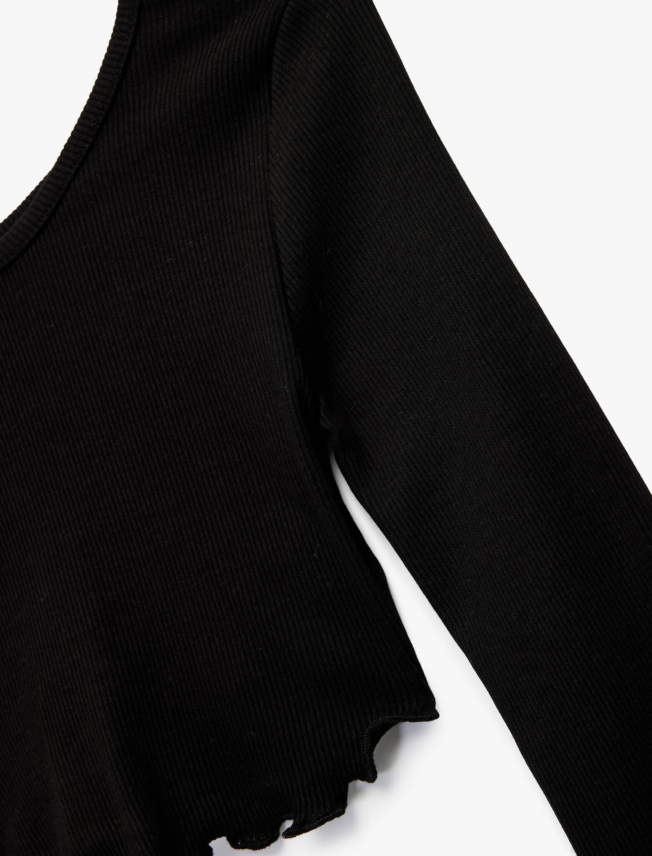  Kız Çocuk Kayık Yaka Uzun Kollu Pamuklu Crop Tişört