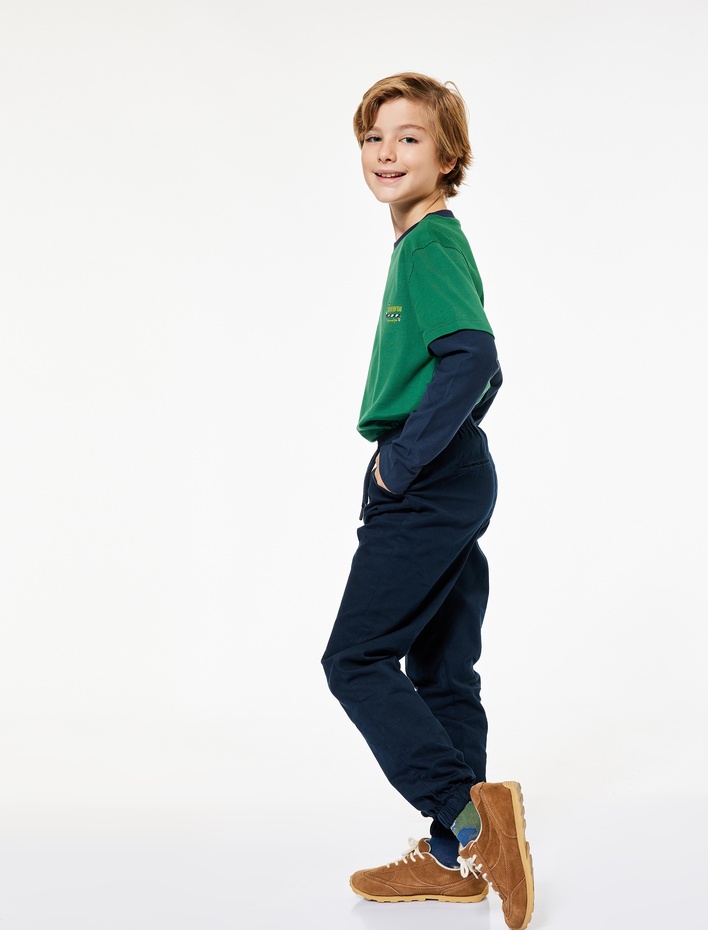 Erkek Çocuk Beli Bağcıklı Cep Detaylı Pamuklu Gabardin Jogger Okul Pantolonu