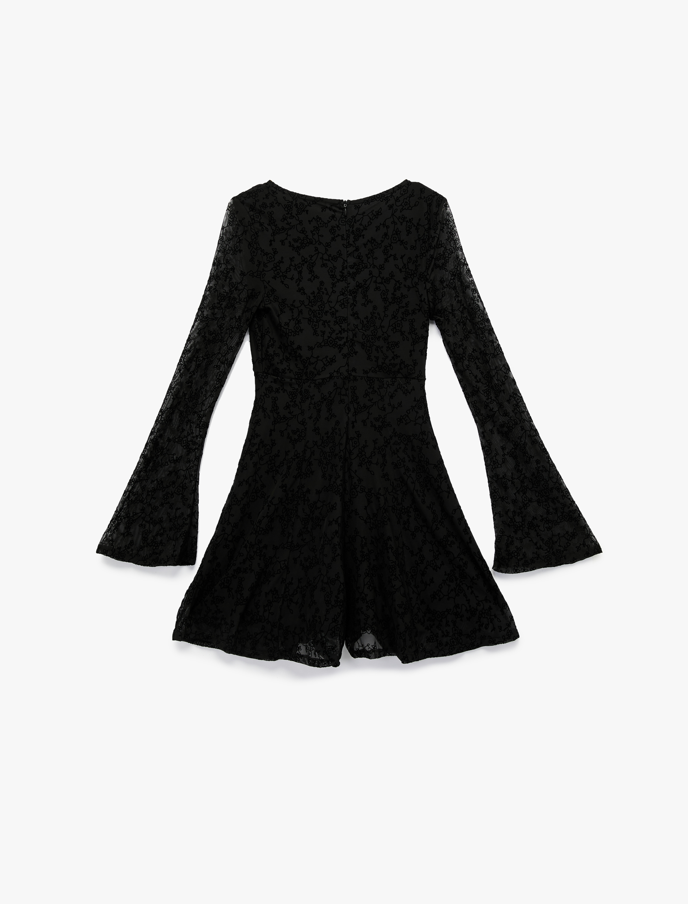   Uzun Kollu V Yaka Bağlama Detaylı Tulum