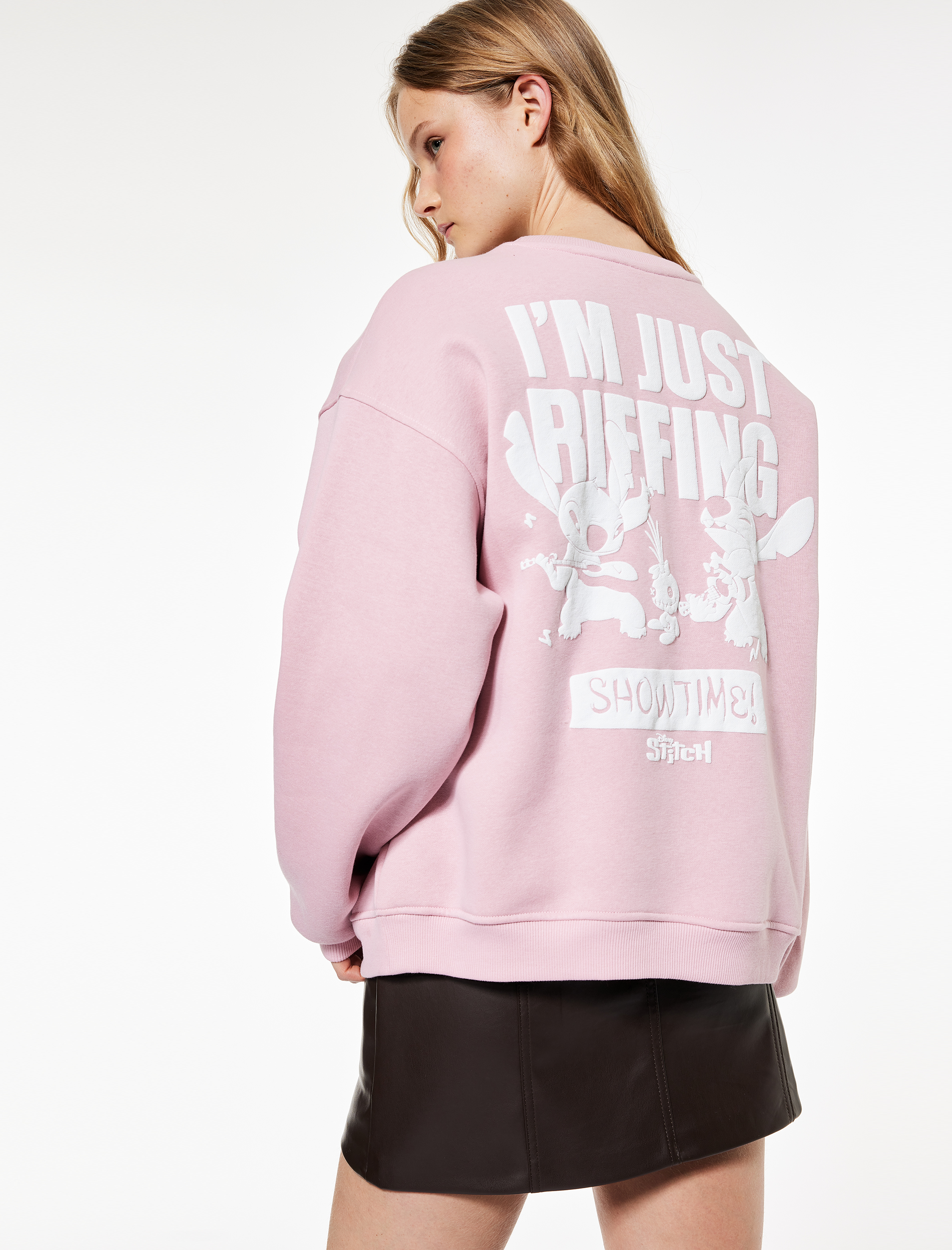   Stitch Lisanslı Baskılı Uzun Kollu Bisiklet Yaka Oversize Sweatshirt