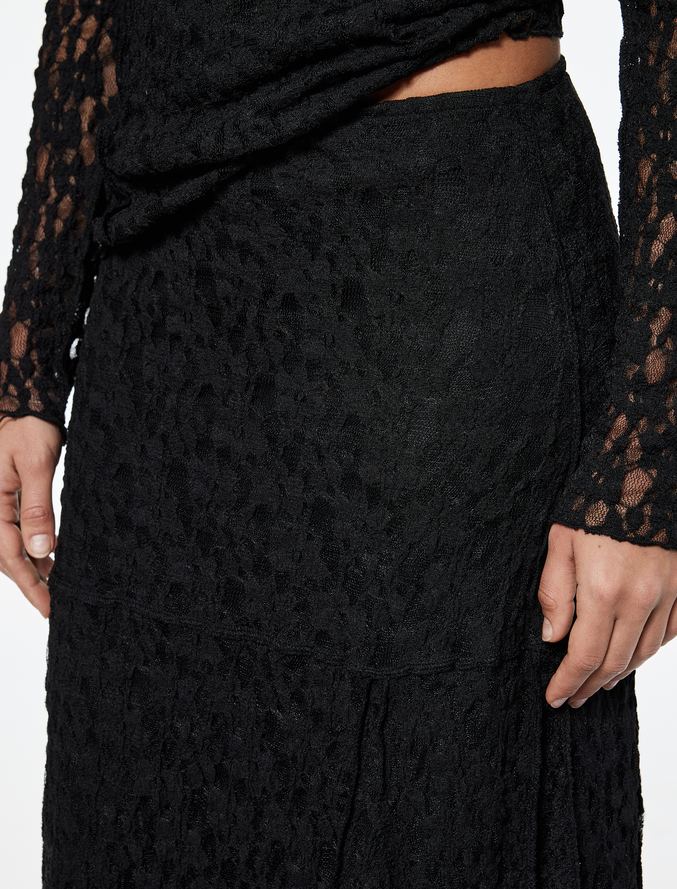   Slim Fit Dikiş Detaylı Midi Dantel Etek