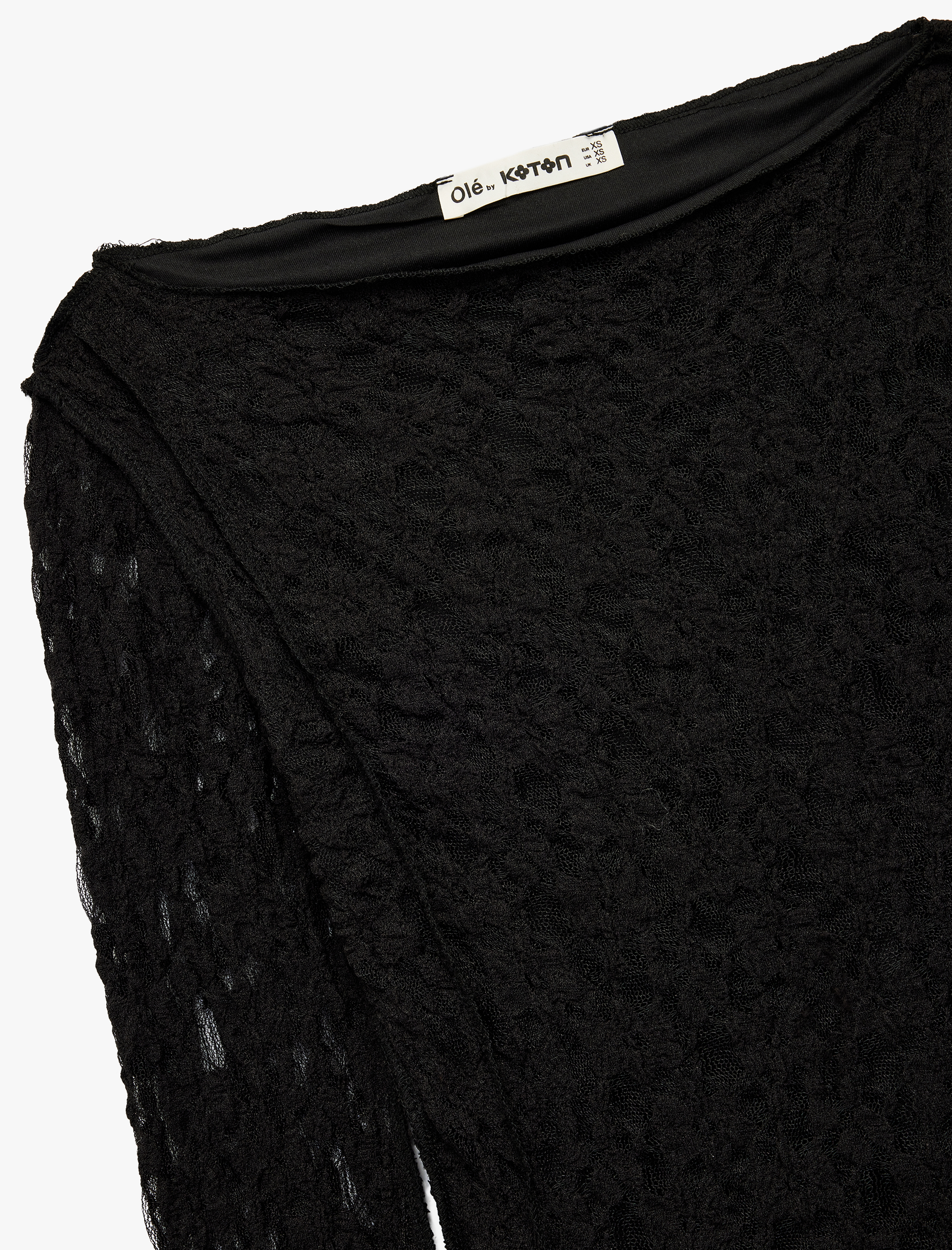   Slim Fit Uzun Kollu Kayık Yaka Dantel Tişört