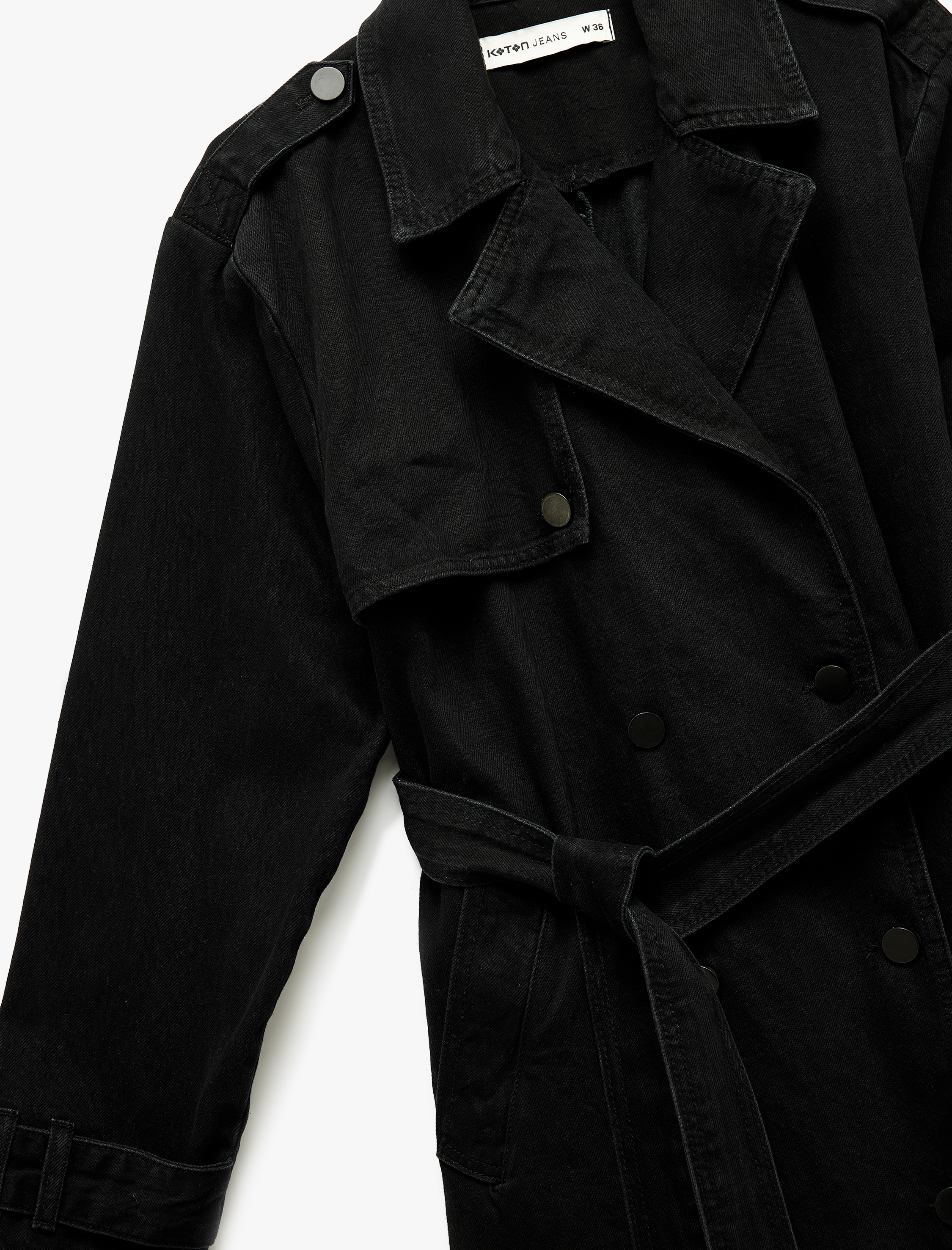 Uzun Kollu Kruvaze Yaka Kemer Detaylı Uzun Denim Trençkot