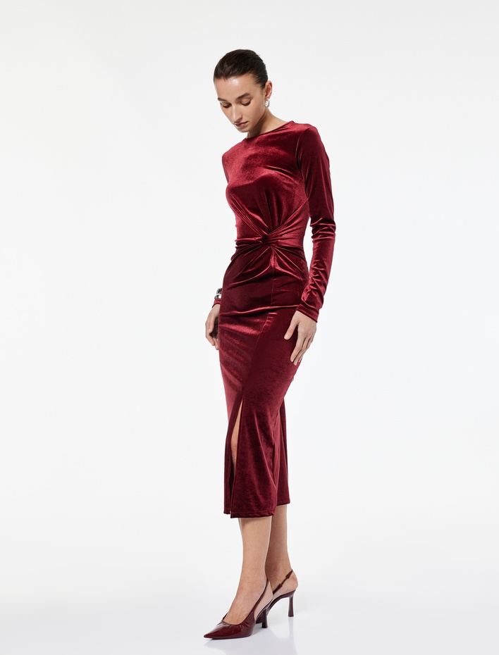  Drape Detaylı Uzun Kollu Bisiklet Yaka Uzun Kadife Elbise