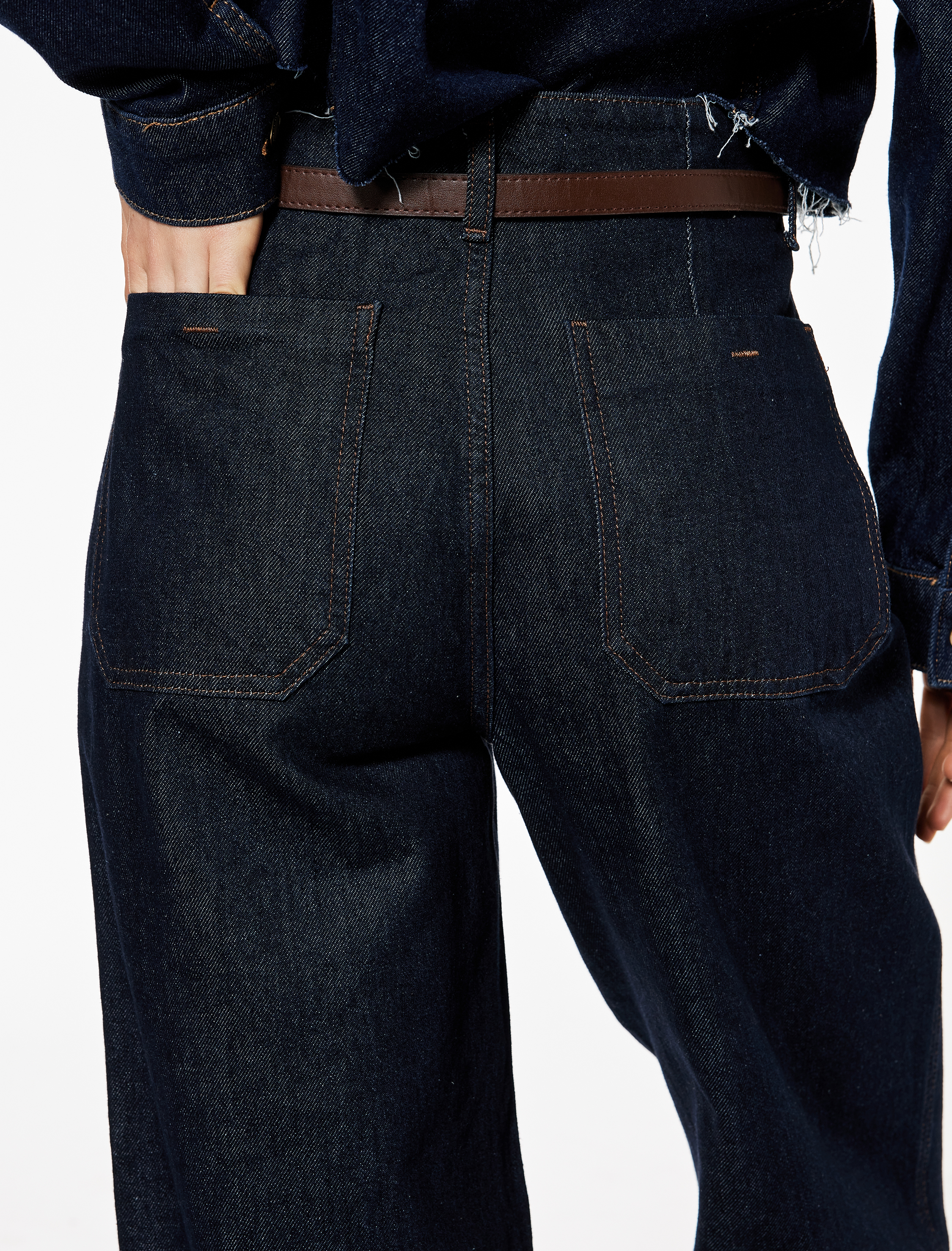 Yüksek Bel Pamuklu Kemer Detaylı Cepli Kısa Geniş Paça Jean Pantolon - Wide Leg Jeans