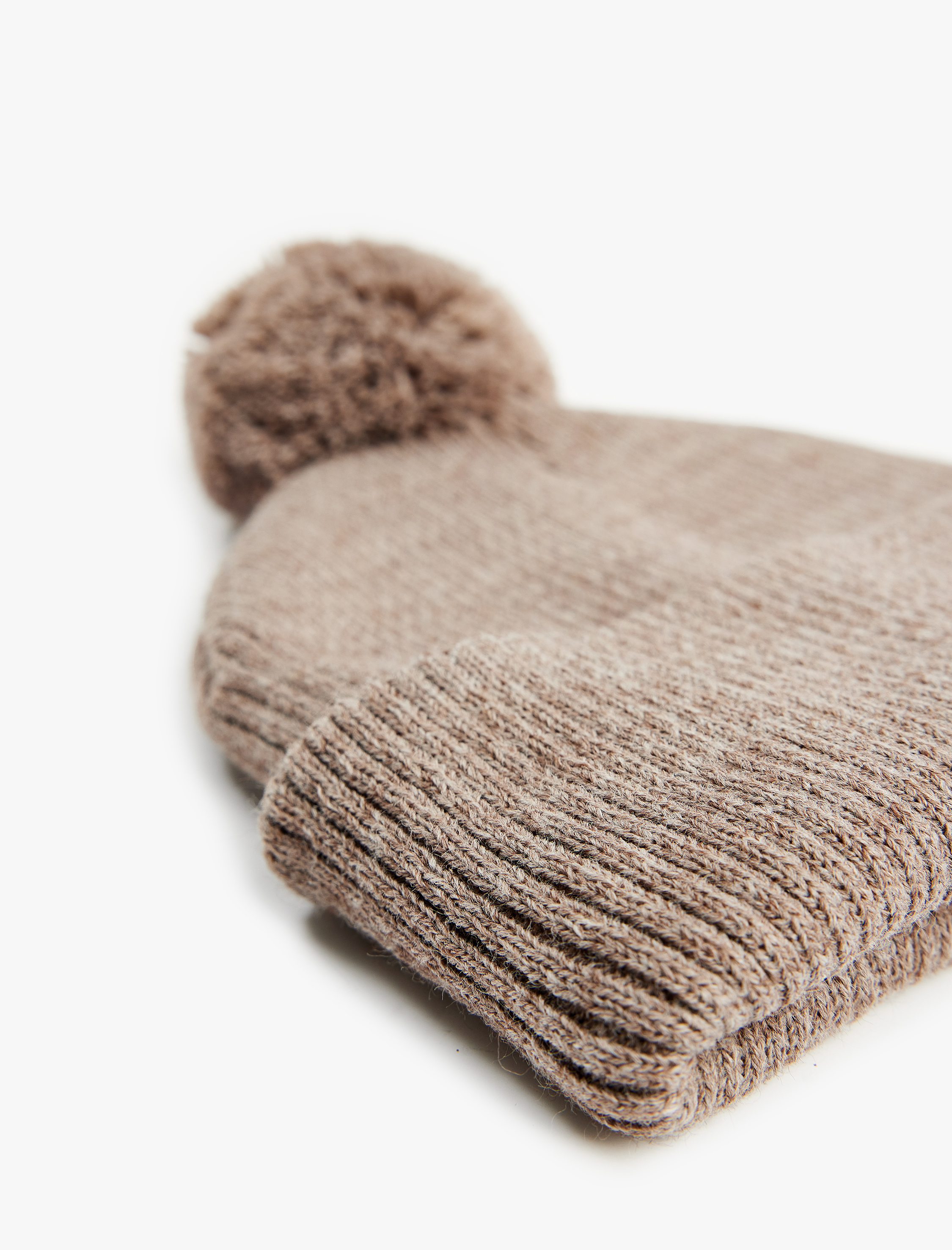 Erkek Bebek Ponpon Detaylı Örgü Triko Bere