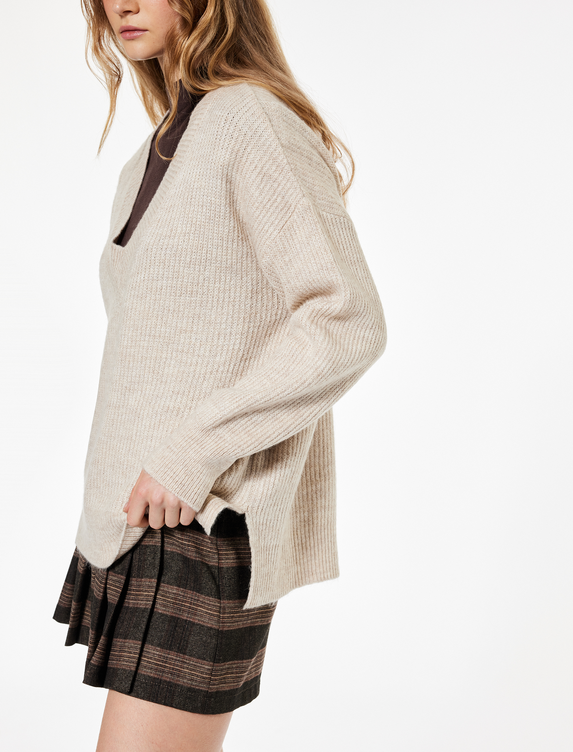 Uzun Kollu V Yaka Basic Triko Kazak