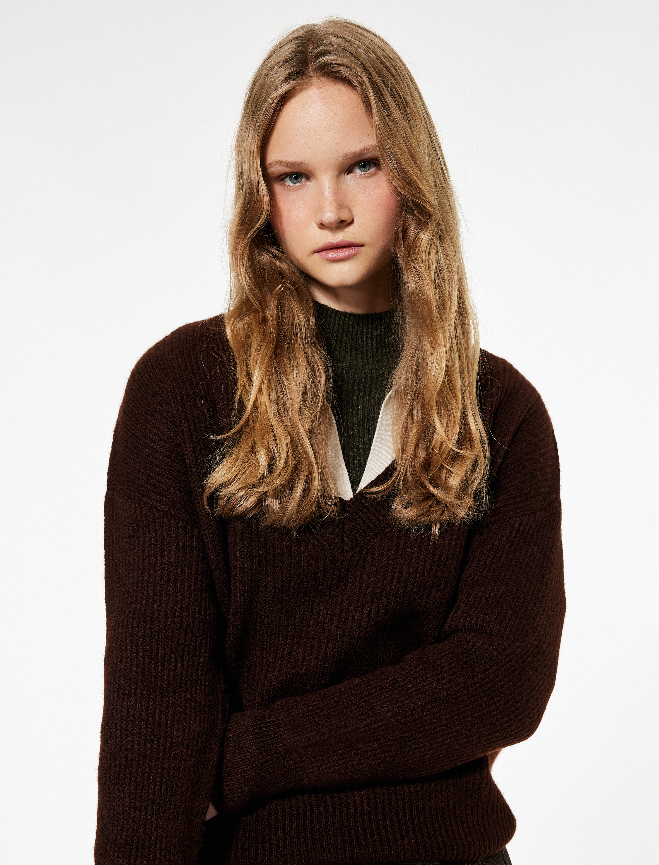 Uzun Kollu V Yaka Basic Triko Kazak