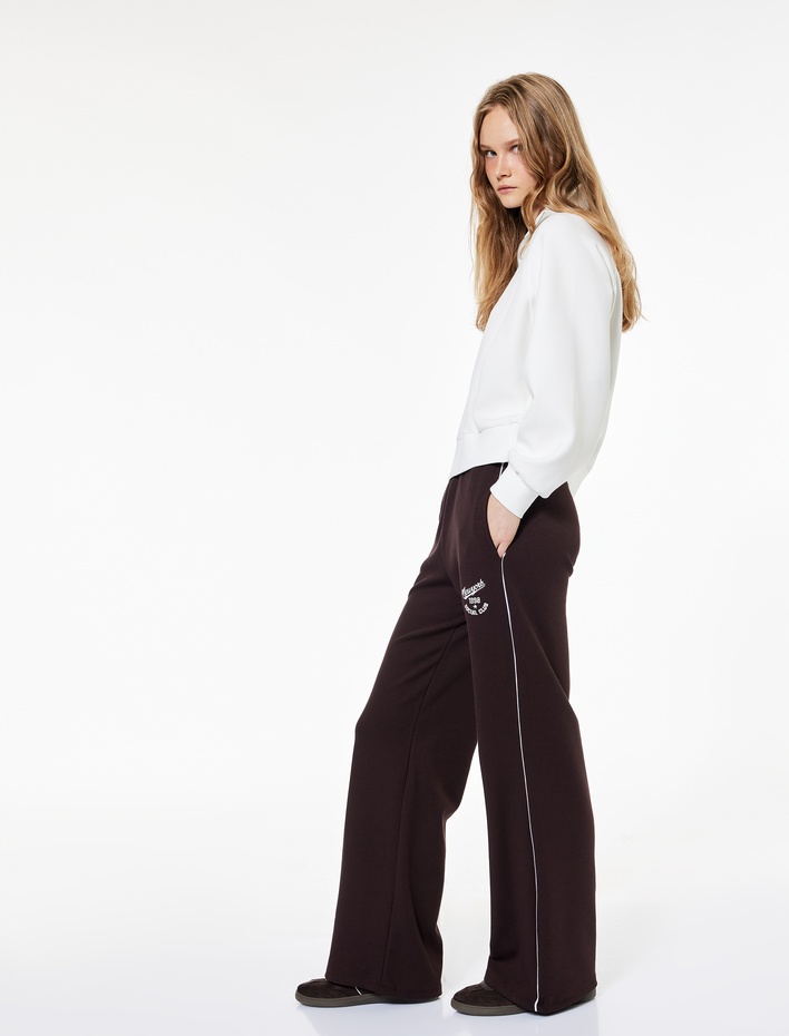  Pamuklu Şardonlu Biyeli Baskılı Beli Lastikli Geniş Paça Eşofman Altı