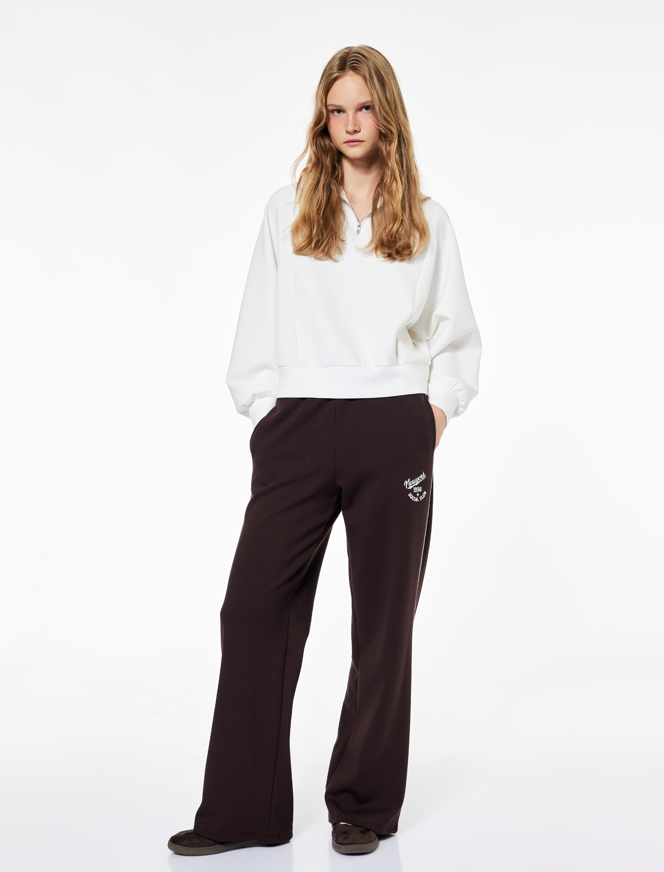 Pamuklu Şardonlu Biyeli Baskılı Beli Lastikli Geniş Paça Eşofman Altı