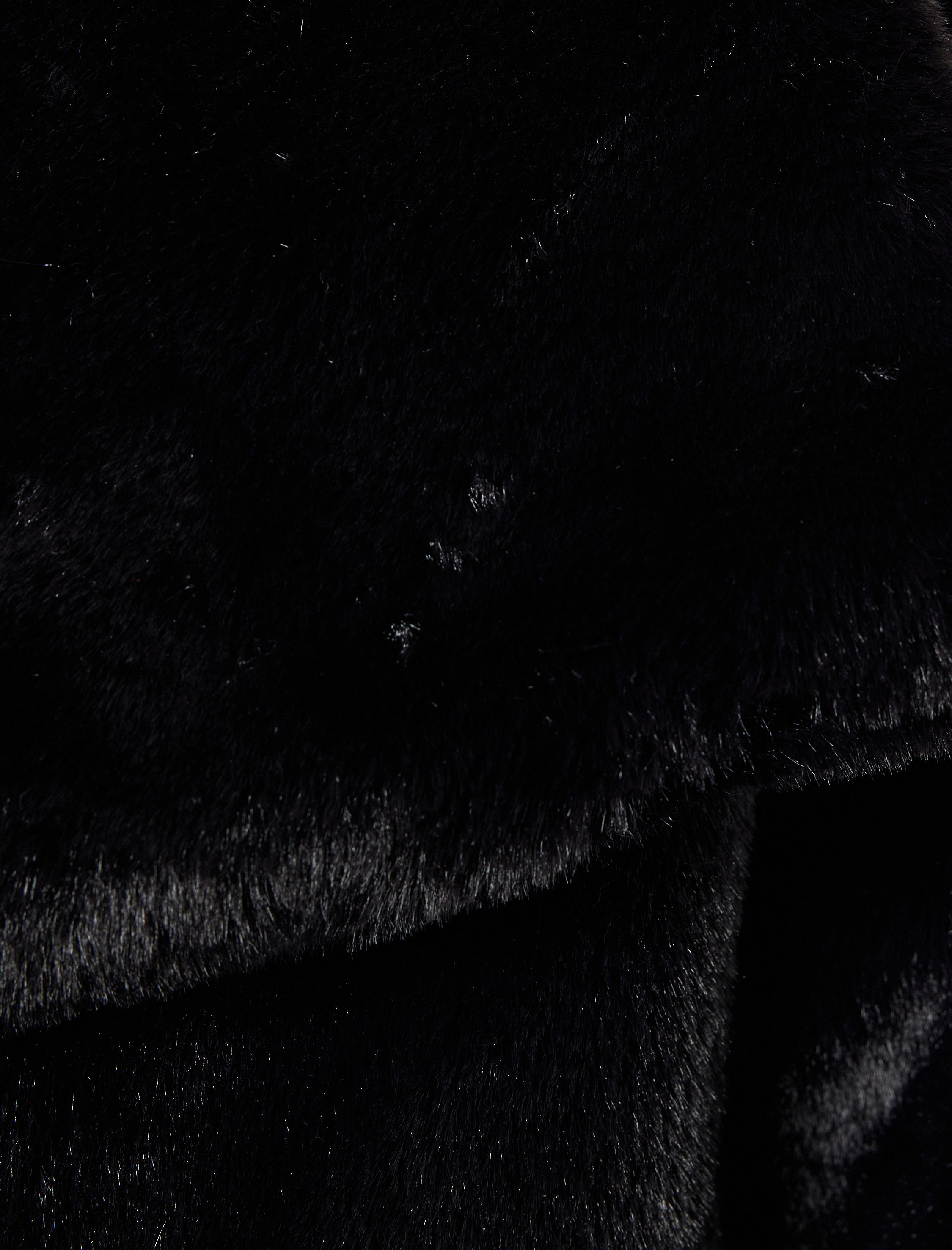   Devrik Yaka Cep Detaylı Uzun Kollu Suni Kürk Ceket