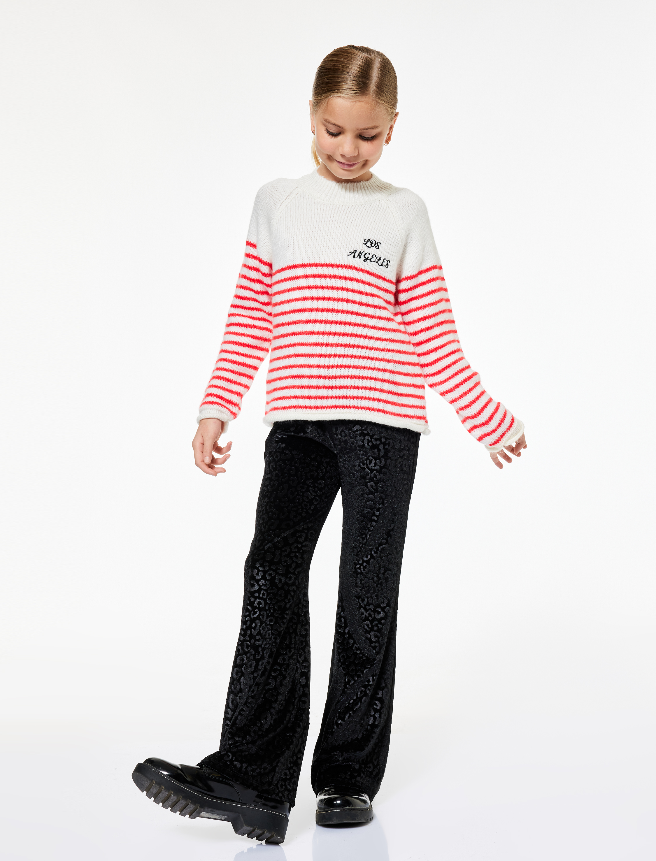  Kız Çocuk Leopar Desenli Geniş Paça Yılbaşı Pantolon