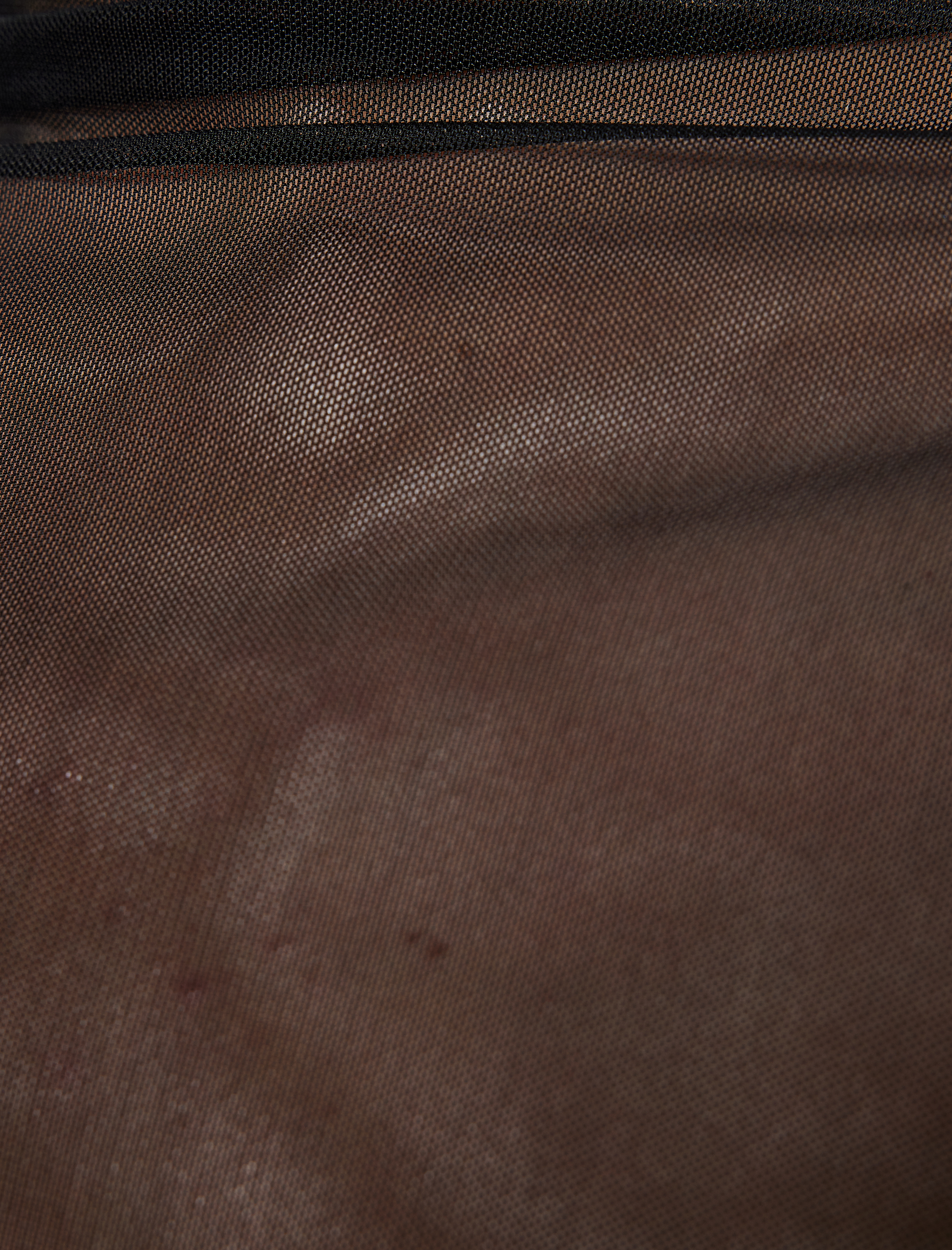   Kayık Yaka Uzun Kollu Transparan Tişört