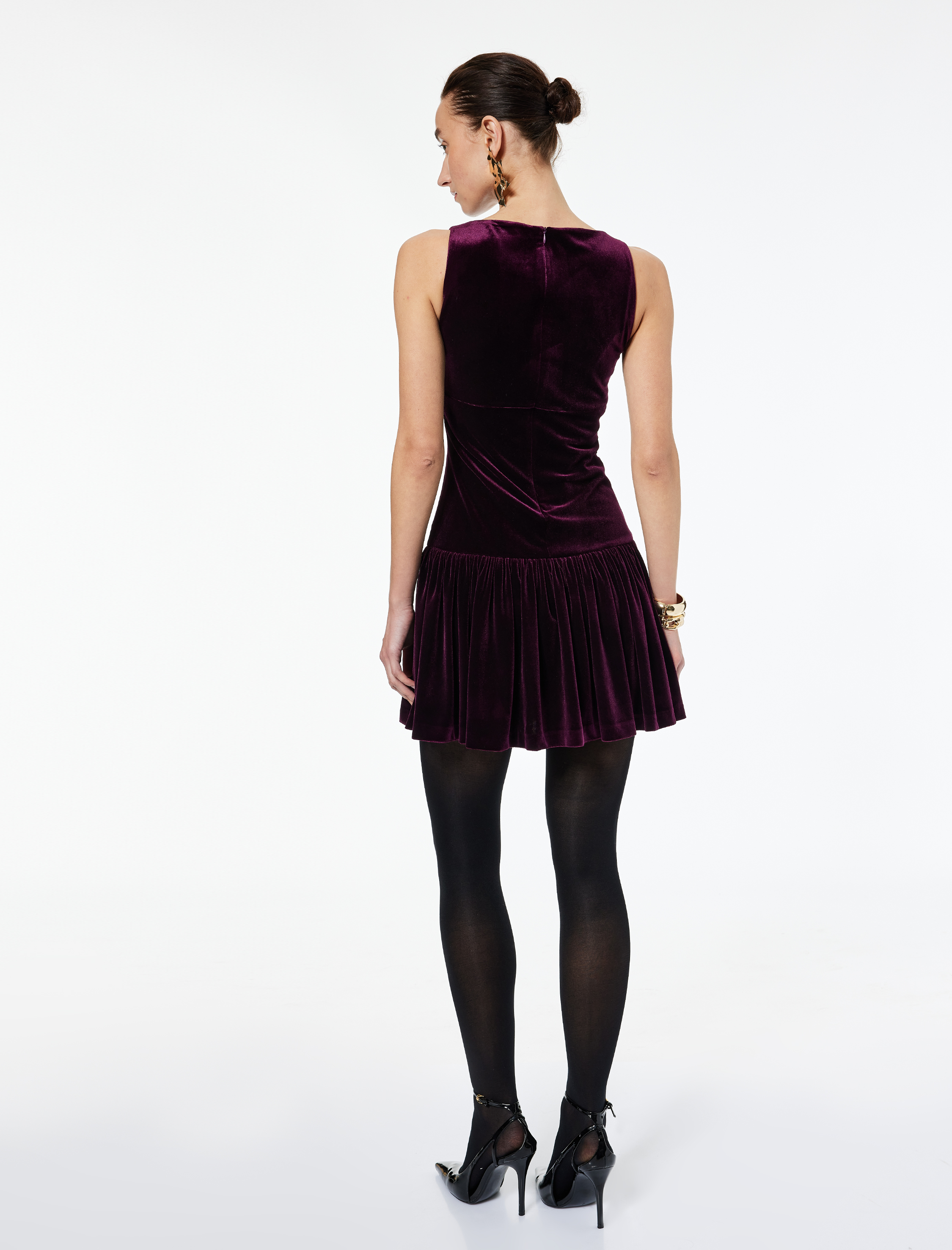   Bisiklet Yaka Kolsuz Rahat Kesim Pileli Mini Elbise