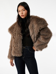 Geniş Yaka Oversize Suni Kürk Ceket