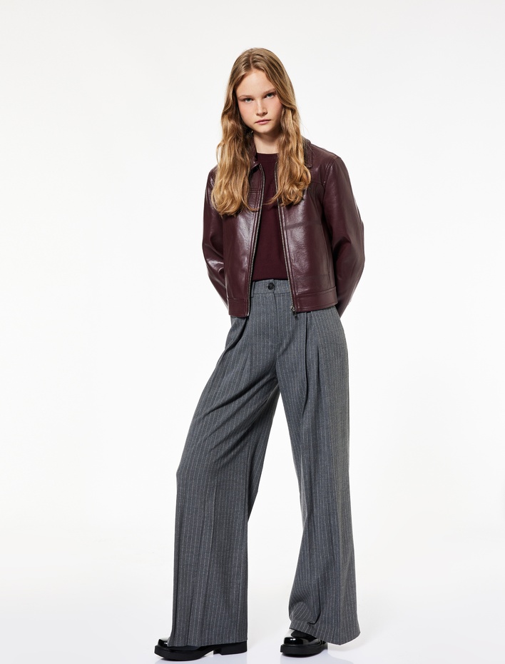  Fermuar Detaylı Cepli Viskon Karışımlı Geniş Paça Pantolon