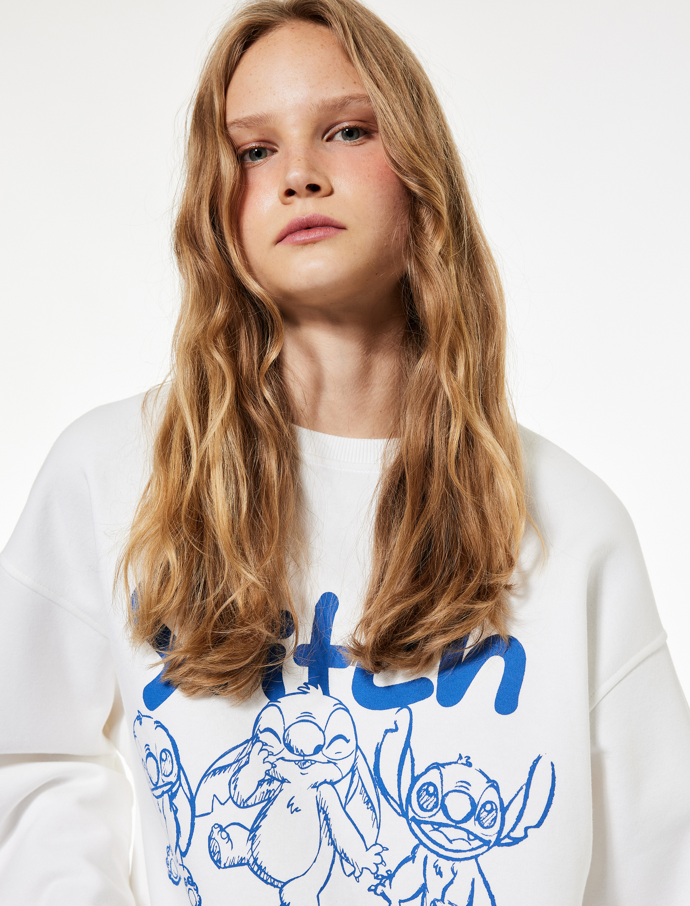   Stitch Lisanslı Bisiklet Yaka Baskılı Oversize Sweatshirt
