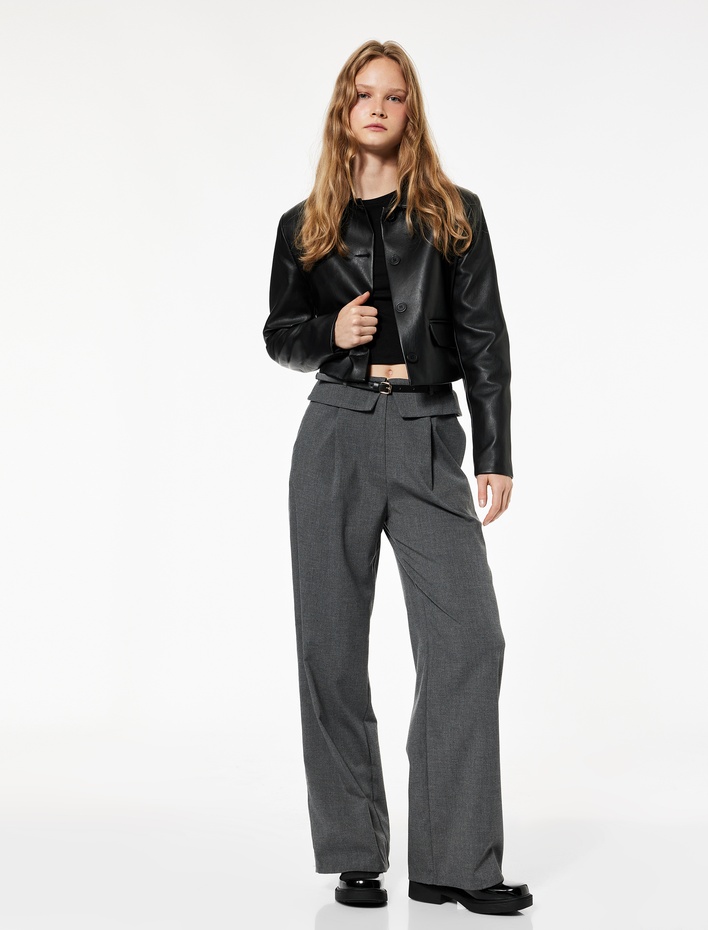  Viskon Karışımlı Kemer Detaylı Geniş Paça Kumaş Pantolon