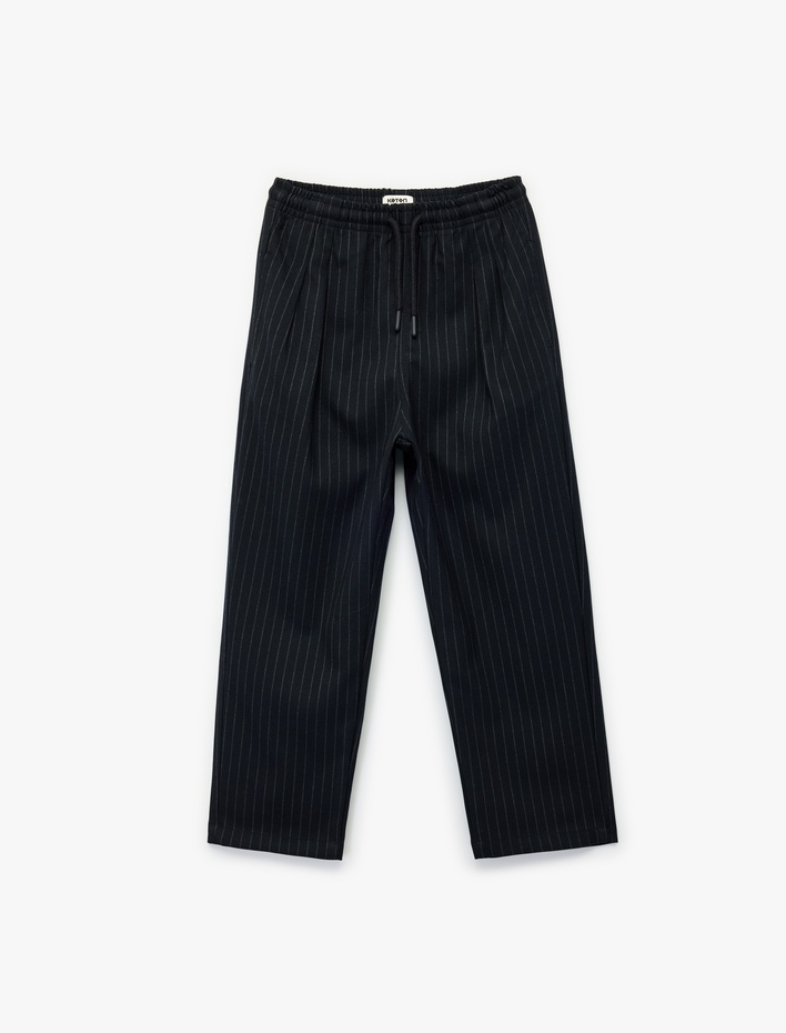 Erkek Çocuk Beli Bağcıklı Cep Detaylı Viskon Karışımlı Çizgili Pantolon