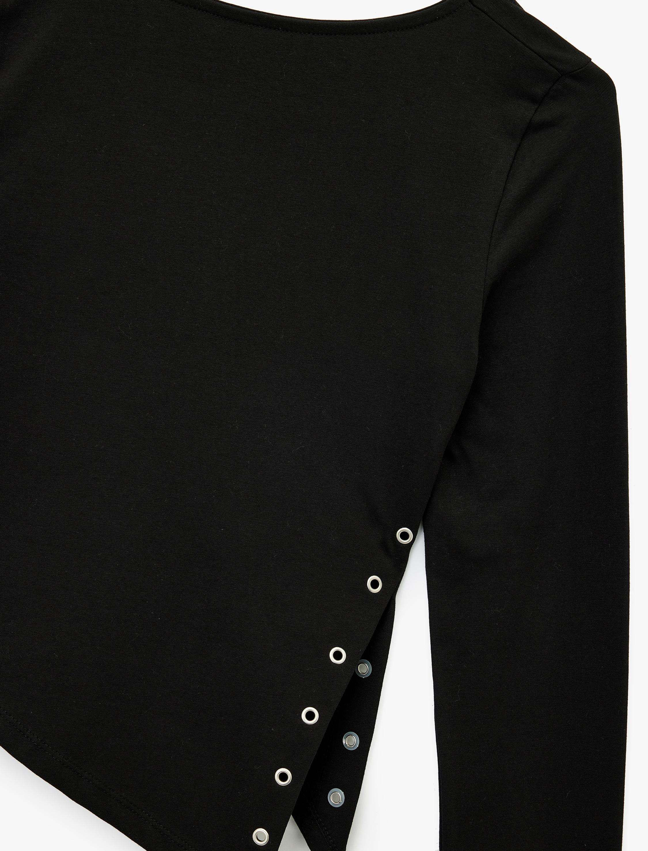 Kayık Yaka Uzun Kollu Troklu Slim Fit Asimetrik Tişört