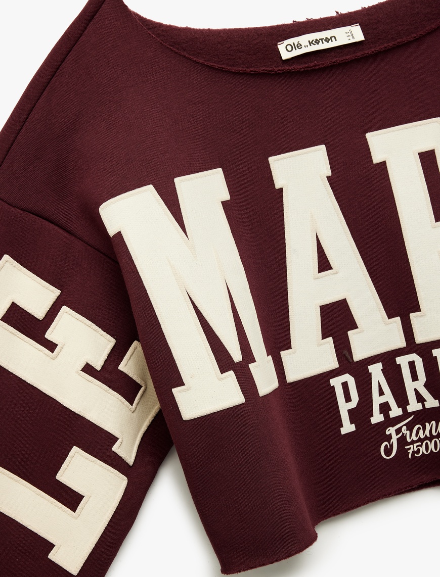   Uzun Kollu Baskılı Kayık Yaka Oversize Crop Sweatshirt