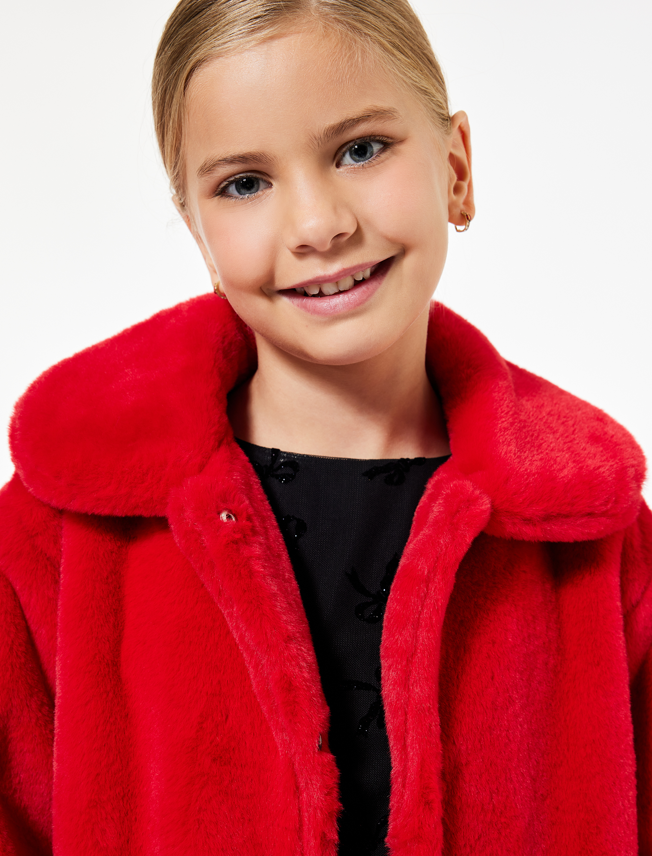  Kız Çocuk Uzun Kollu Bebe Yaka Peluş Ceket