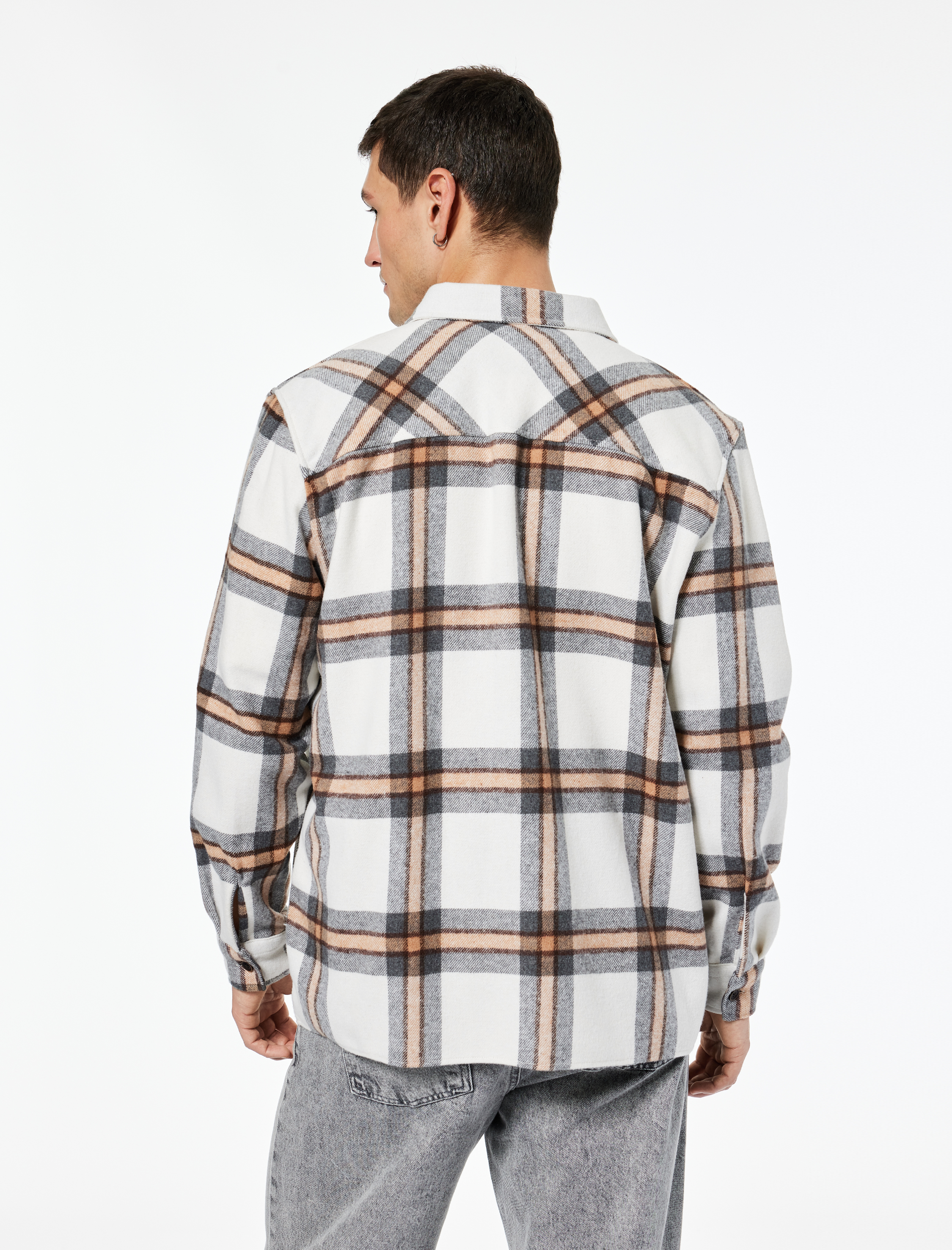   Uzun Kollu Regular Fit Cep Detaylı Klasik Yaka Oduncu Gömleği