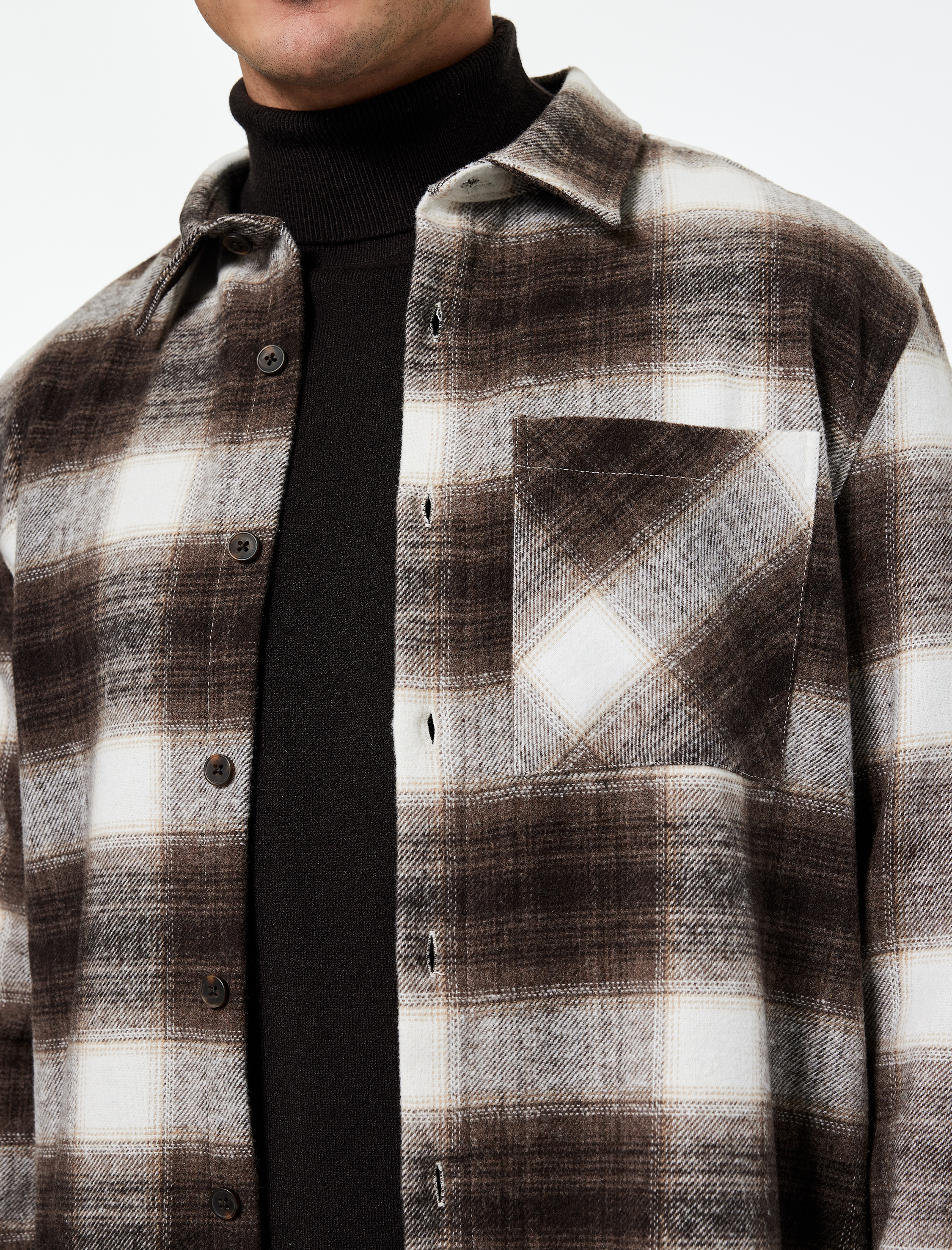   Regular Fit Cep Detaylı Uzun Kollu Klasik Yaka Oduncu Gömleği