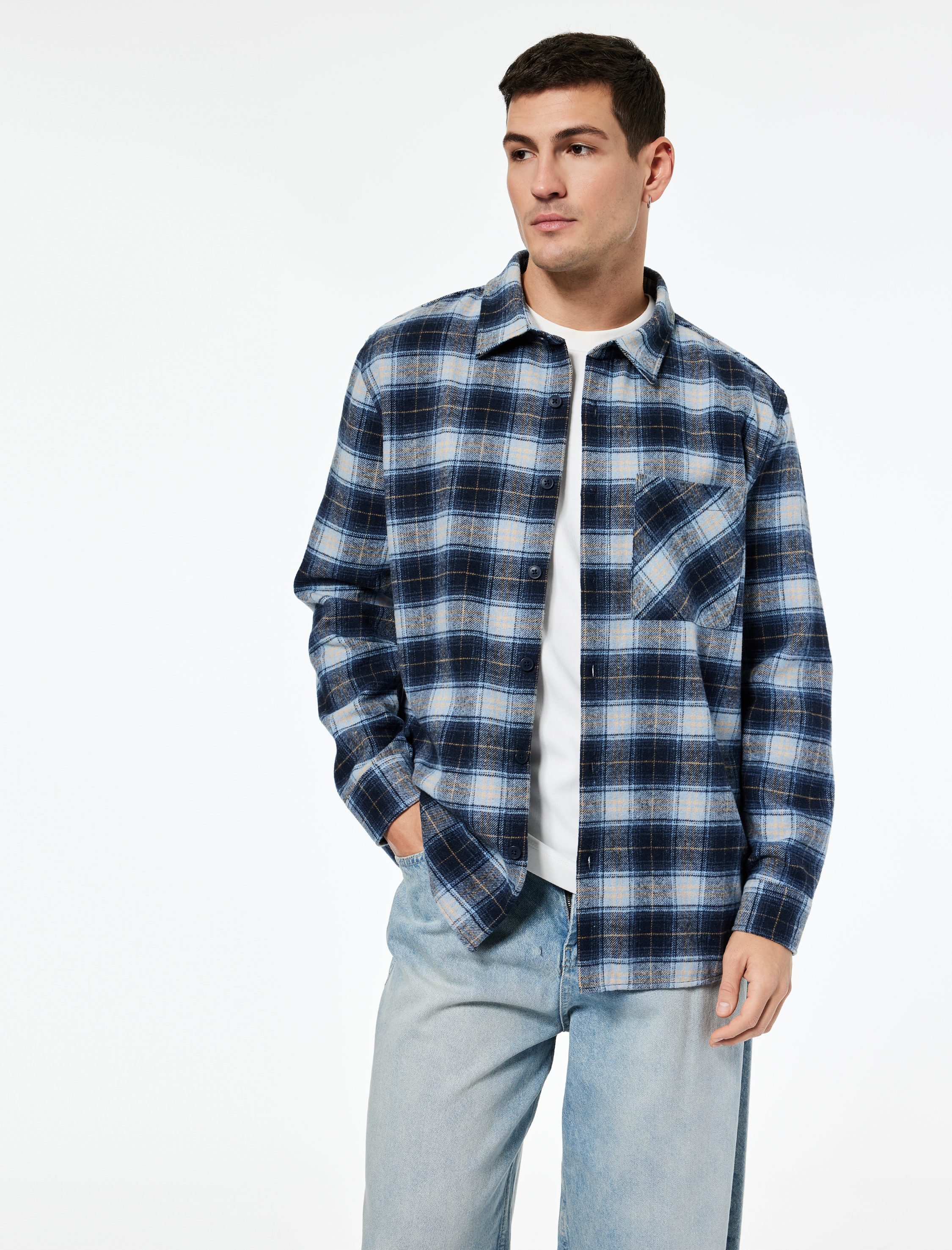   Klasik Yaka Regular Fit Cepli Düğmeli Uzun Kollu Oduncu Gömleği